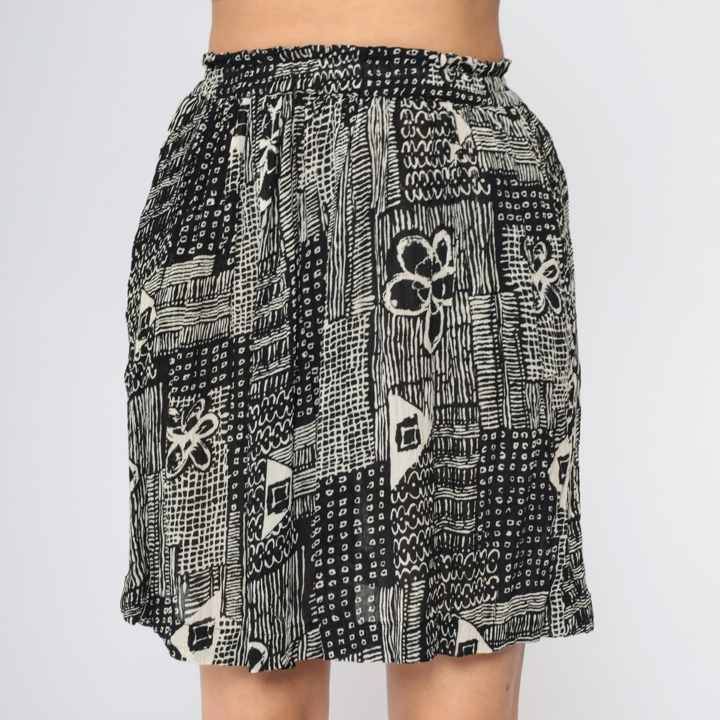 90s Cotton Express Floral Mini Skirt Black White Geometric Print Small