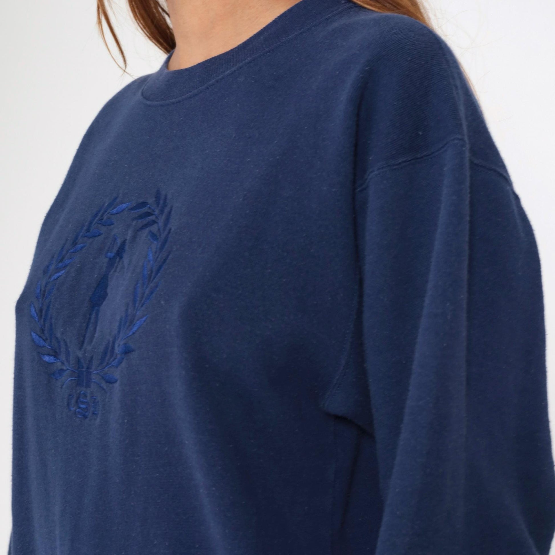 90s Sir Christopher Hatton Golf Sweatshirt Navy Embroidered Crest Medium