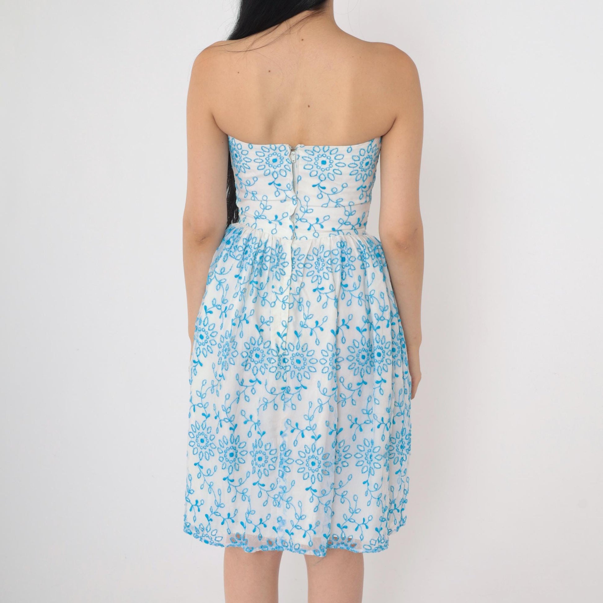 60s Strapless Dress Blue Floral Embroidered White Knee-Length XXS