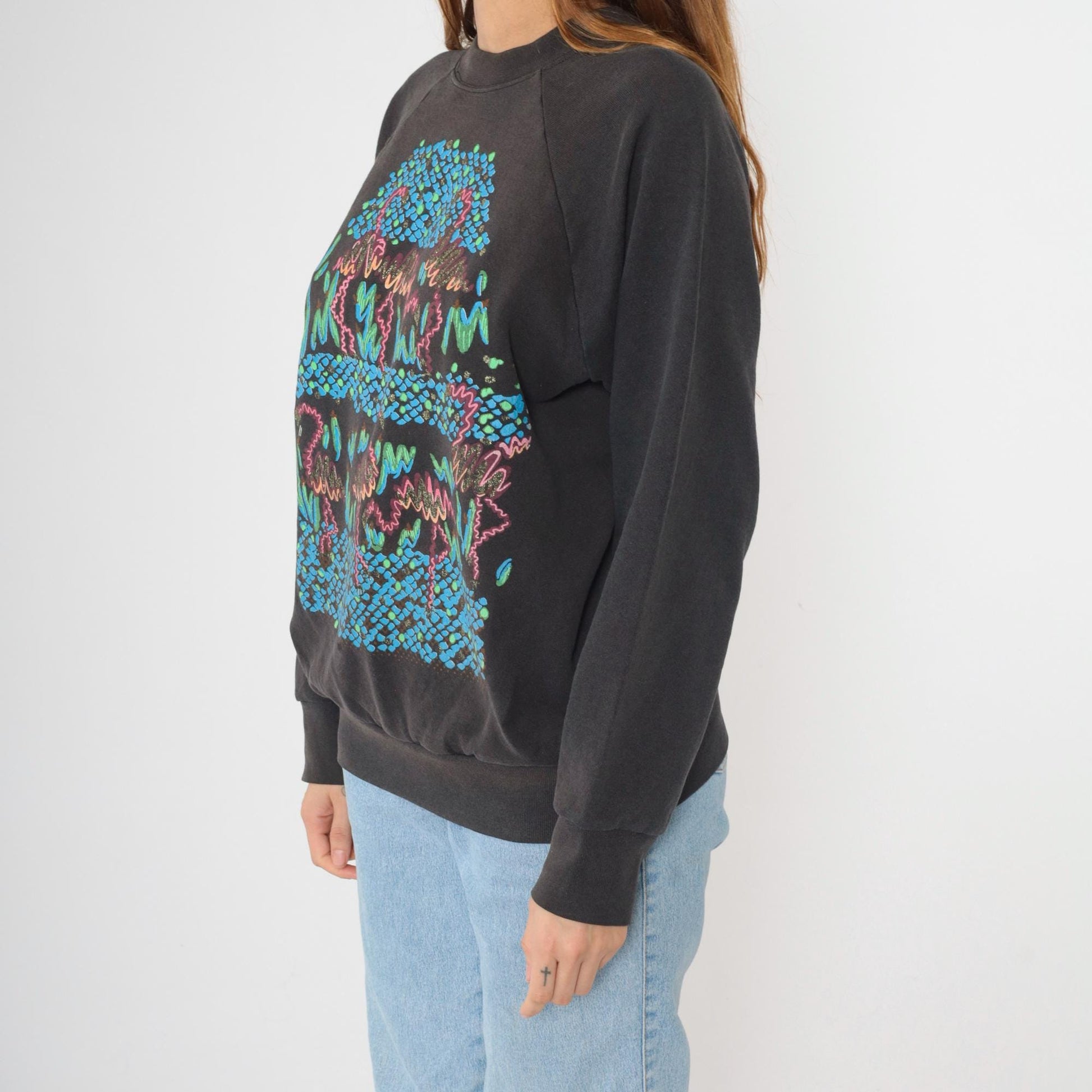 90s Flamingo Sweatshirt Black Glitter Graphic Raglan Crewneck Large