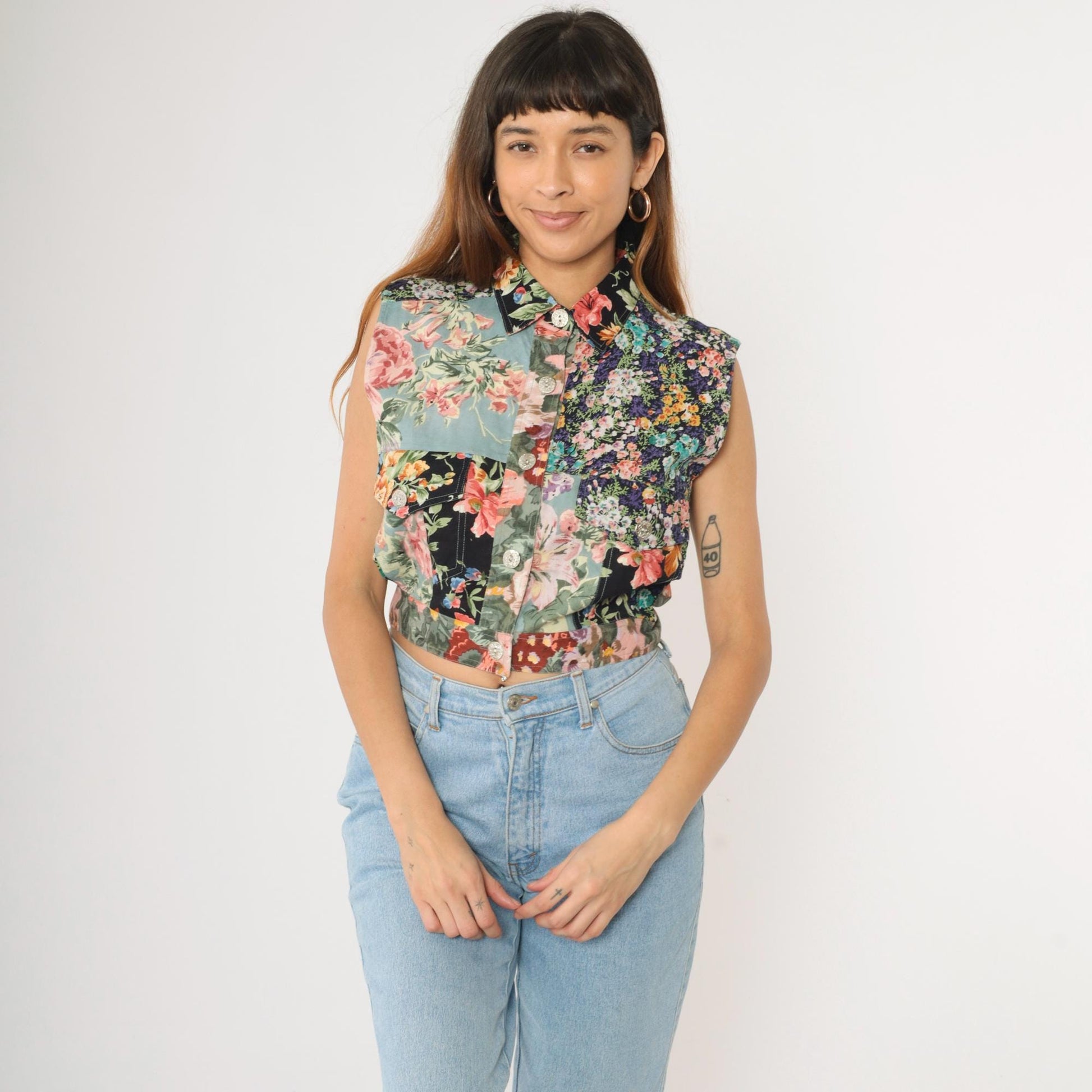 90s Cotton Express Floral Patchwork Crop Vest Button-Up Sleeveless Medium