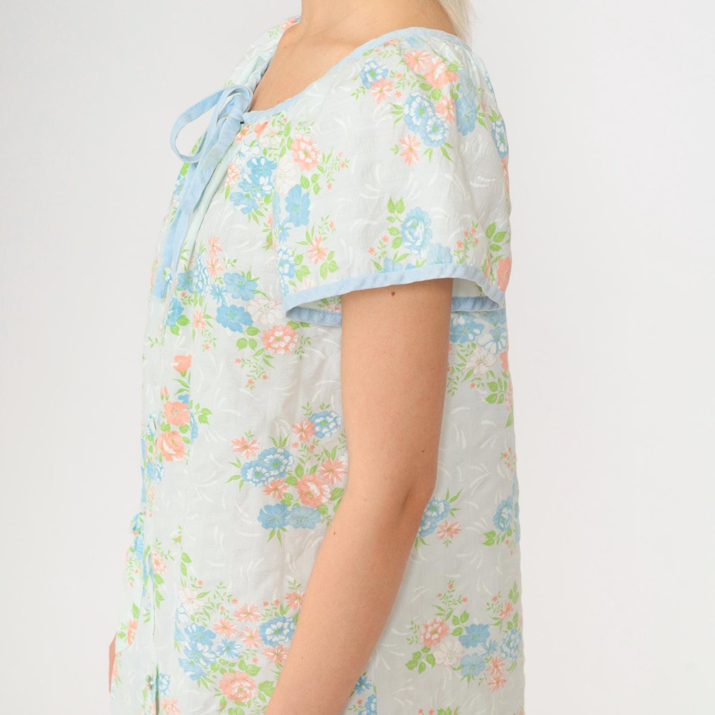 70s Floral Midi Lounge Dress Button-Up Short Sleeve Blue Peach Print Medium M