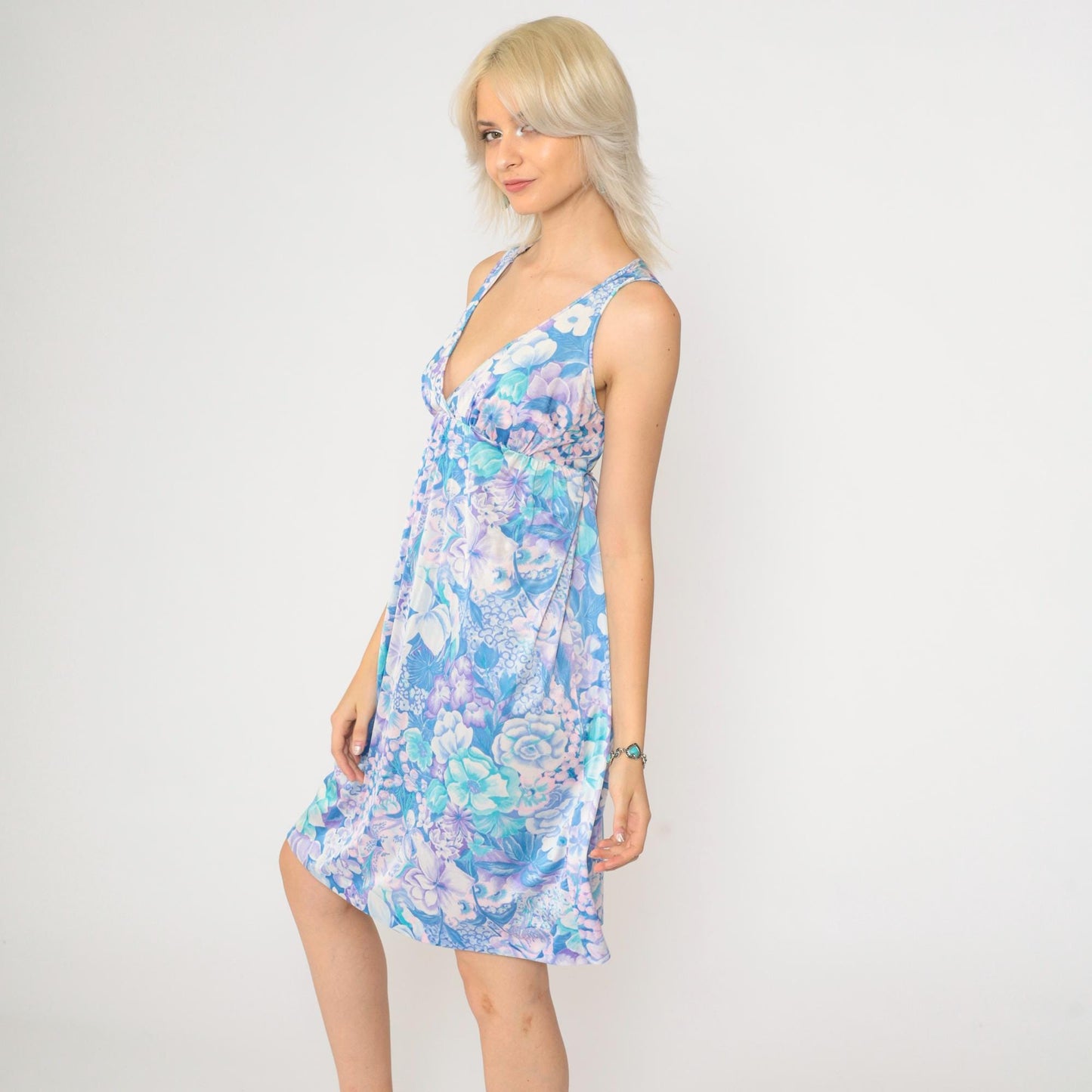 70s Vanity Fair Floral Nightgown Purple Pink Blue Empire Waist Nylon Medium