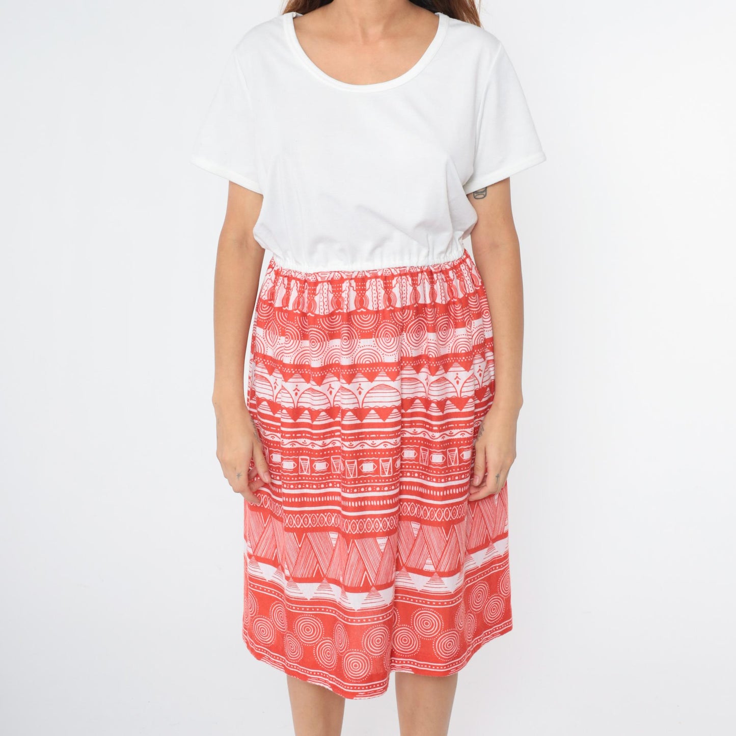 70s Flair of Miami Midi Dress White Red Geometric Print Elastic Waist Medium