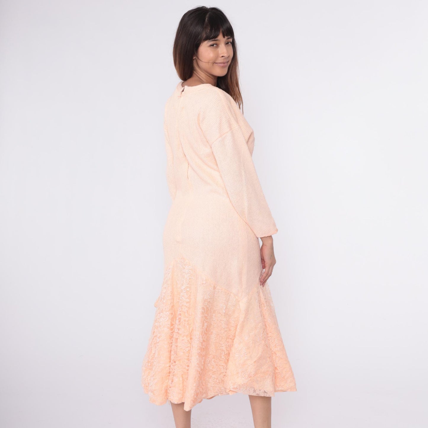 80s Peach Knit Midi Dress V-Neck Lace Mermaid Hem Long Sleeve Medium