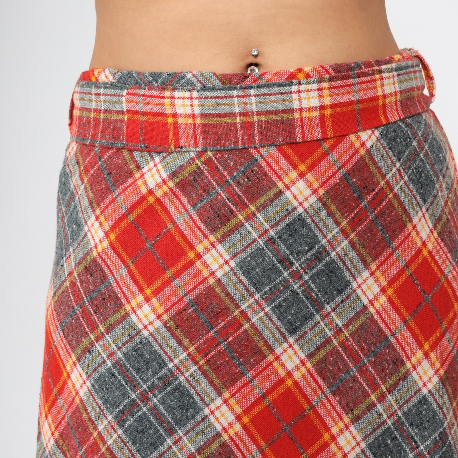70s Plaid Wool Maxi Skirt High Waist A-Line Red Grey Tartan Medium Large