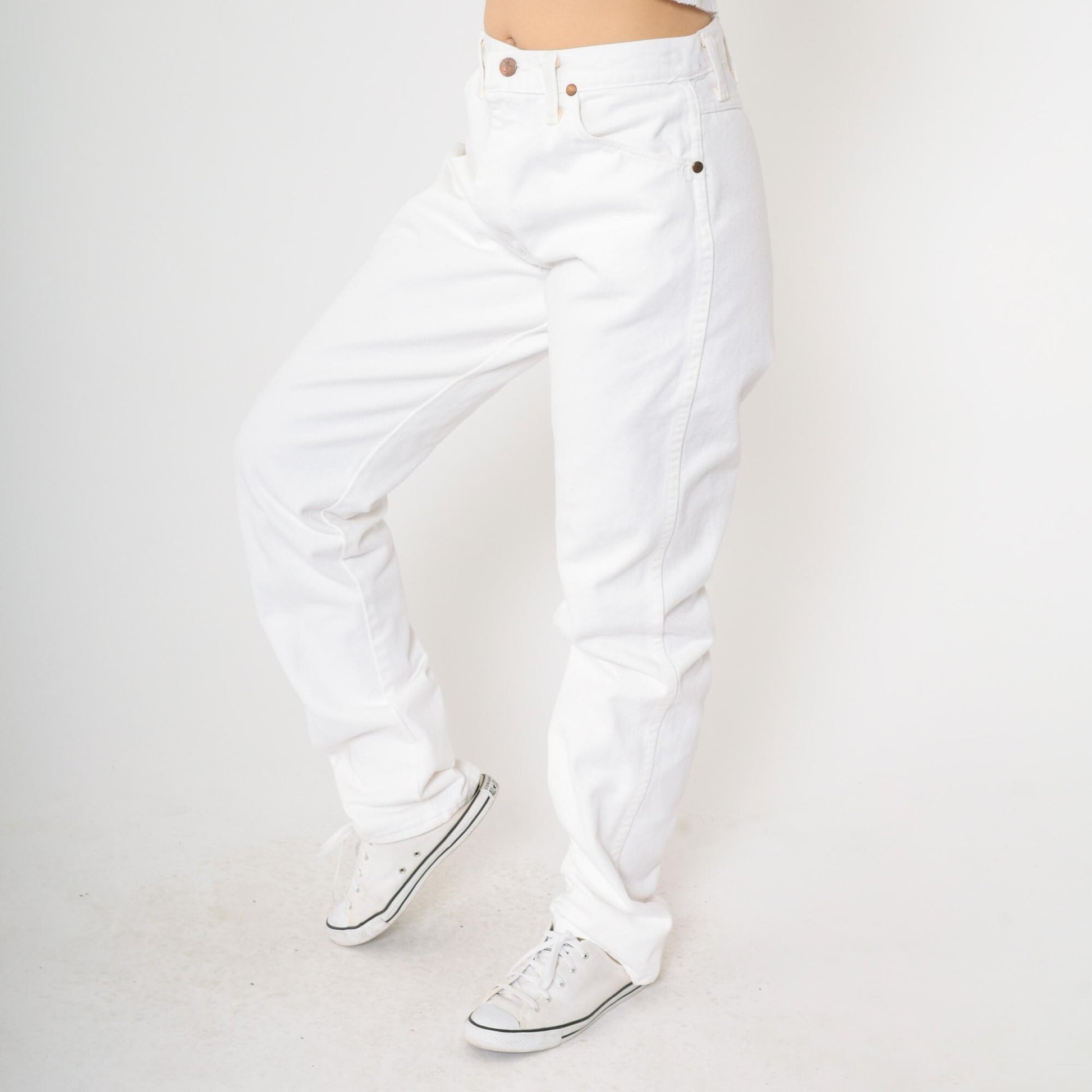 90s Wrangler White Denim High-Rise Relaxed Straight Jeans Small 28