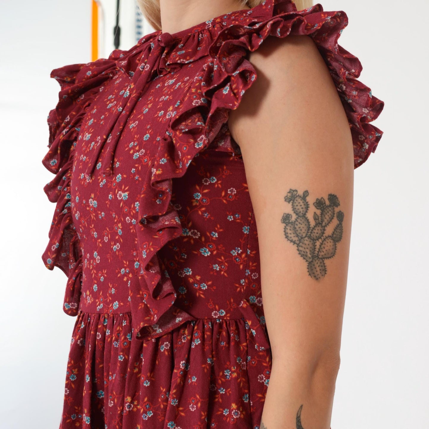 70s Kim Originals Floral Ruffle Mini Dress Burgundy High Waist Bow Neck 2XS