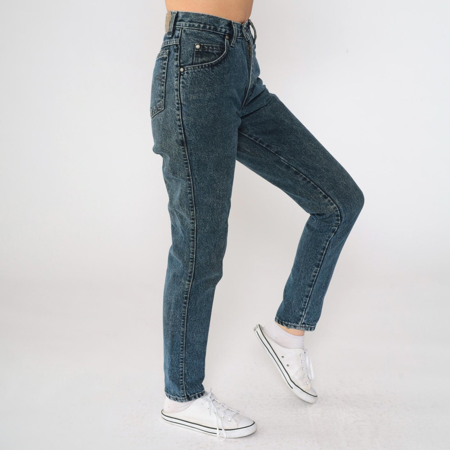 90s Levi's 900 Series High-Waist Tapered Mom Jeans Dark Blue Denim Extra Small