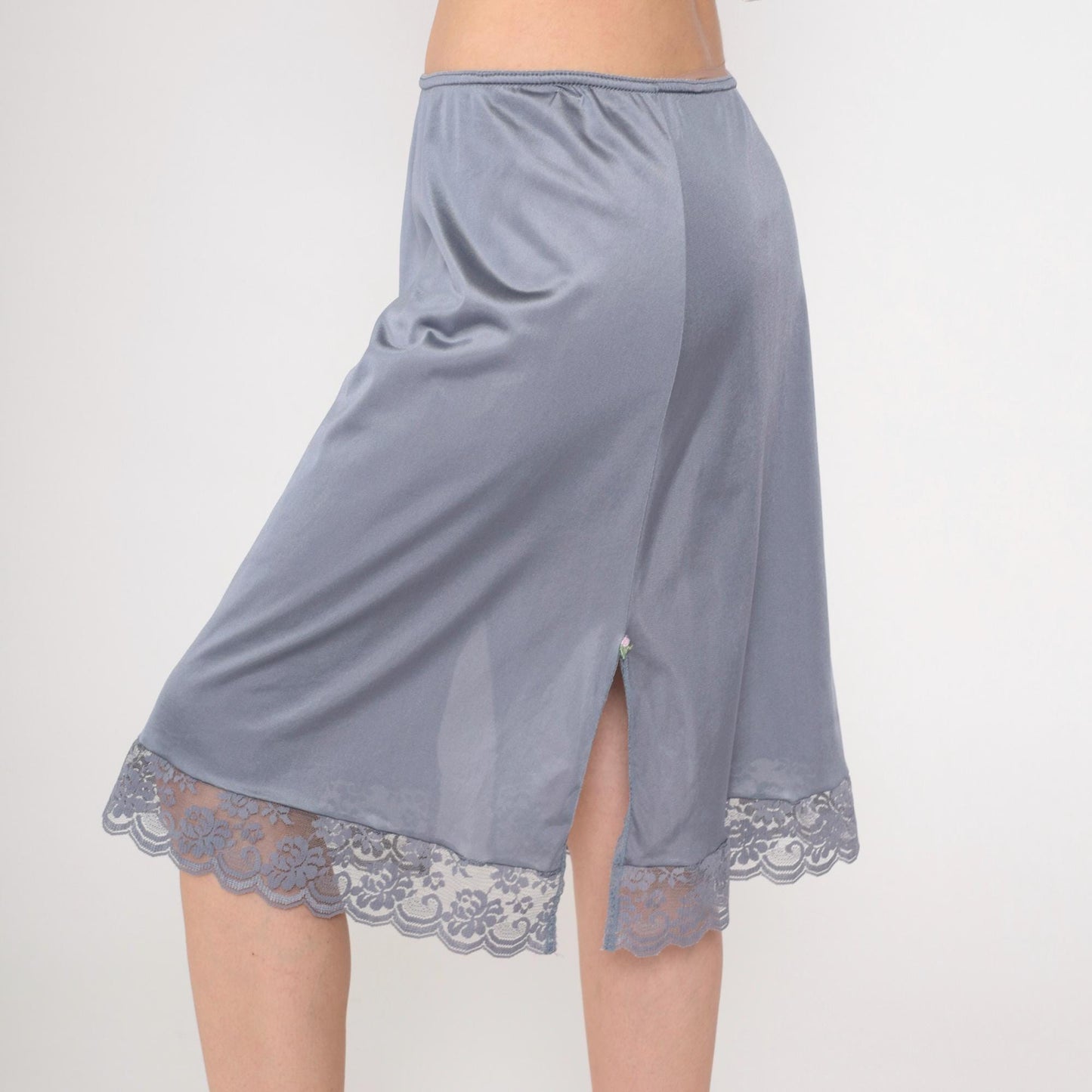 80s Grey Nylon Slip Skirt Lace Trim Rosette Side Slit Medium