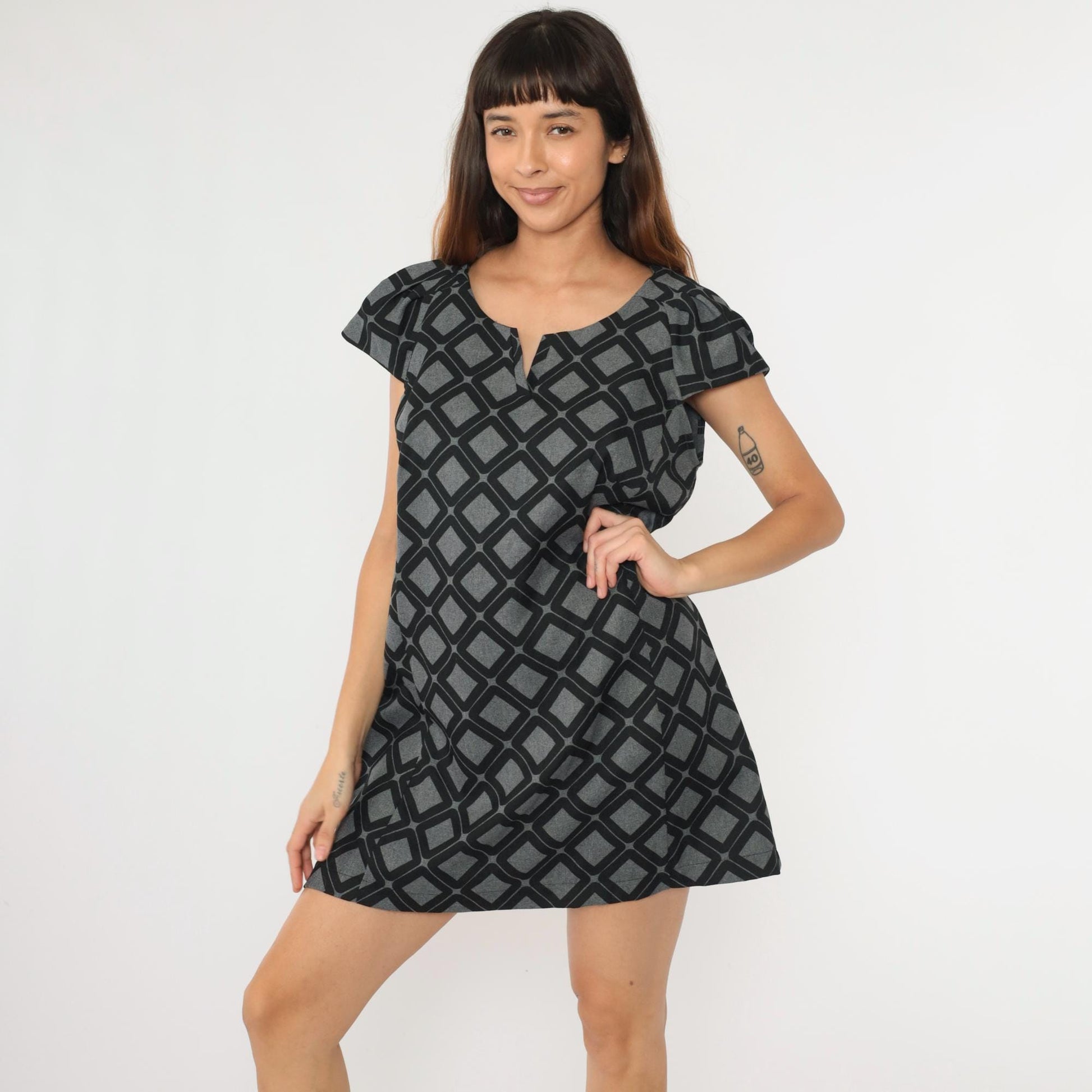 90s Robbie Bee Geometric Mini Dress Grey Black V-Neck Puff Sleeve Large