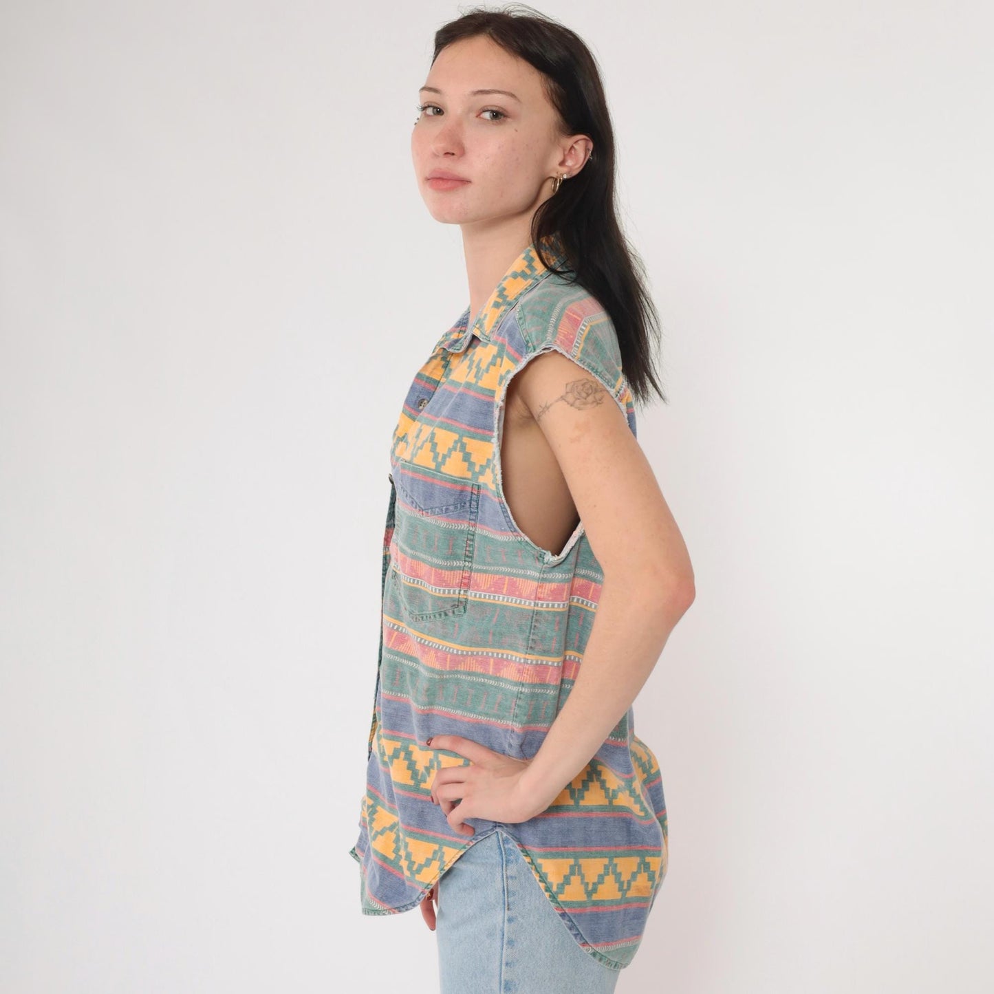 90s Quizz Southwestern Geometric Button-Up Tank Yellow Blue Green Medium