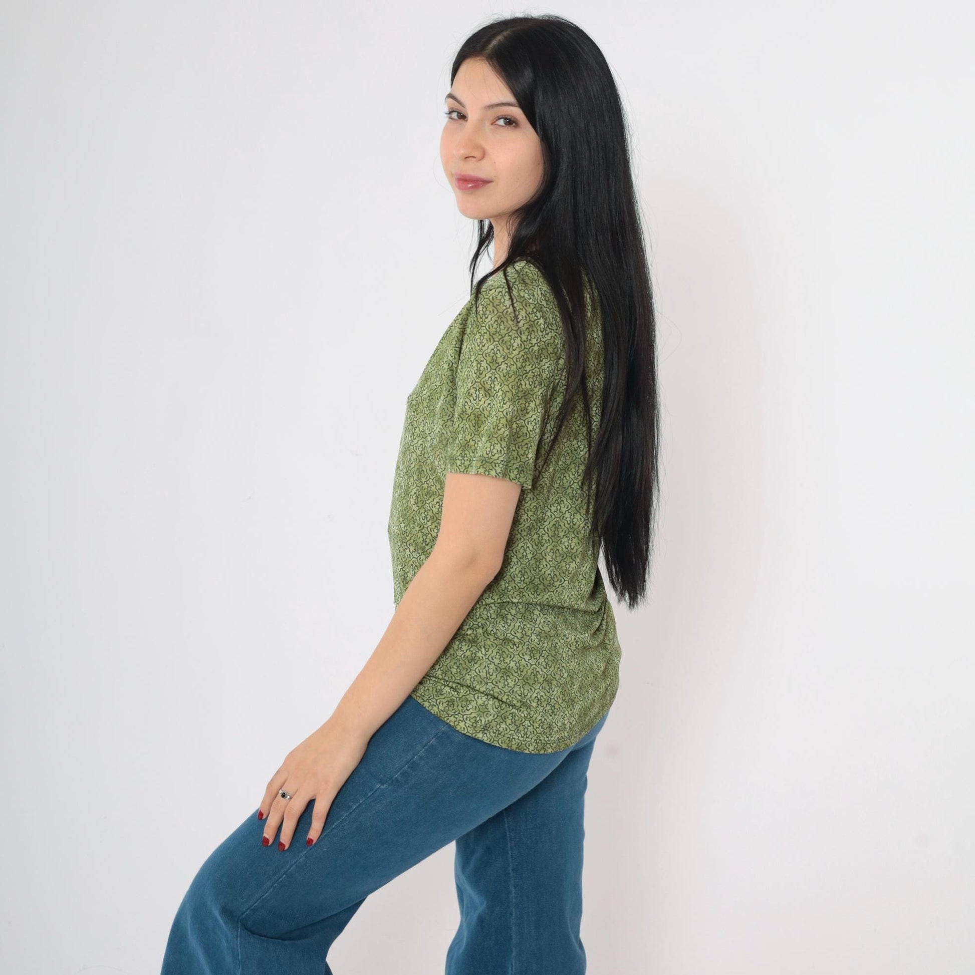 90s Olive Green Geometric Lattice Print Top Split V-Neck Short Sleeve Medium Large