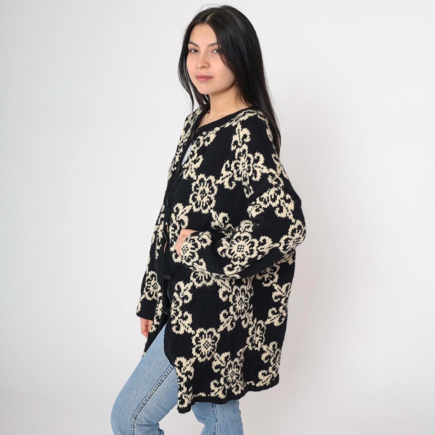 80s Floral Cardigan Longline Button-Up Knit Sweater Cream Black Extra Large