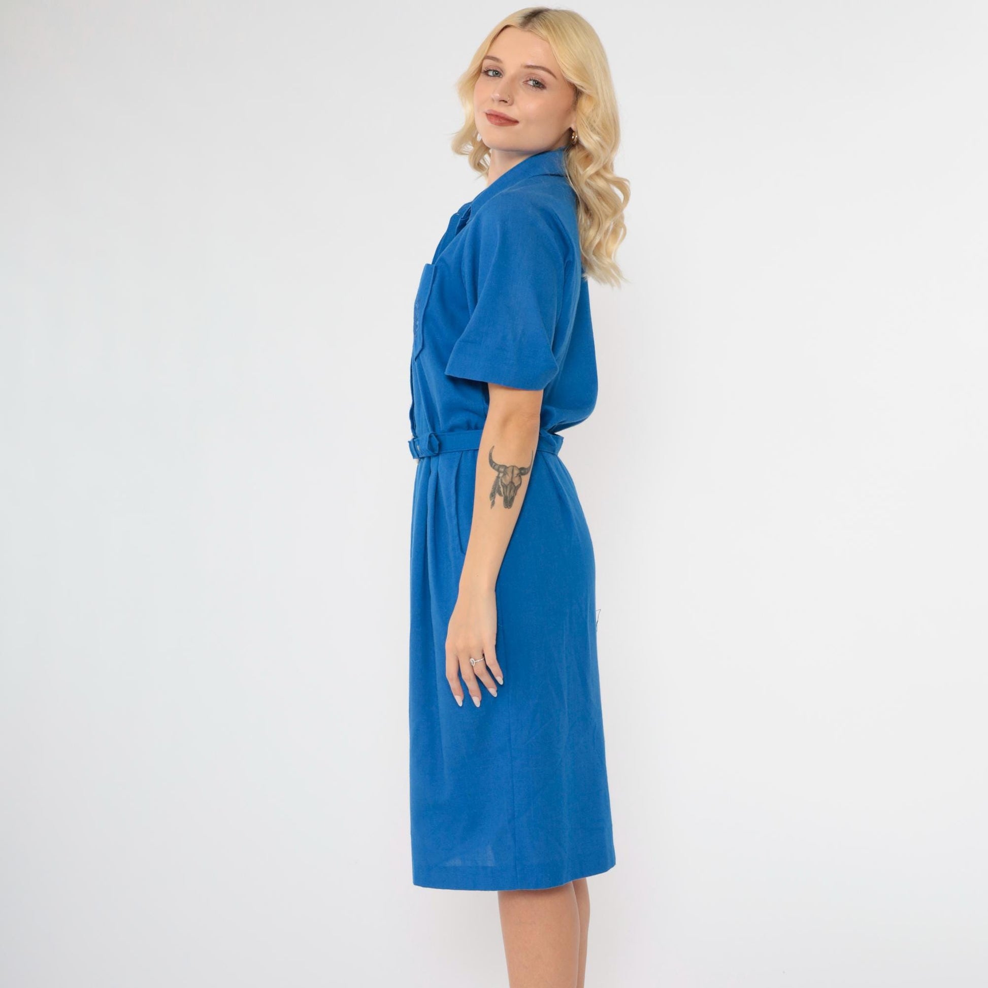 80s Blue Crest Embroidered Shirtdress Midi High Waist Belted Medium