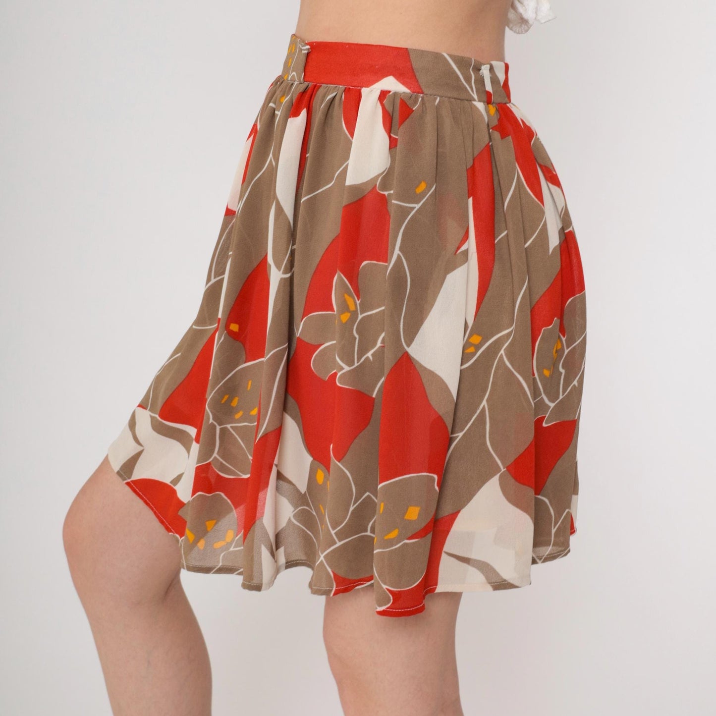 70s Floral Mini Skirt High Waist Red Brown Campus Casuals Small