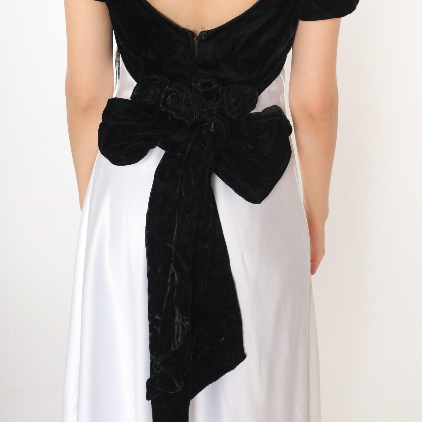 90s Jim Hjelm Black Velvet White Satin Maxi Dress Empire Waist Small 6