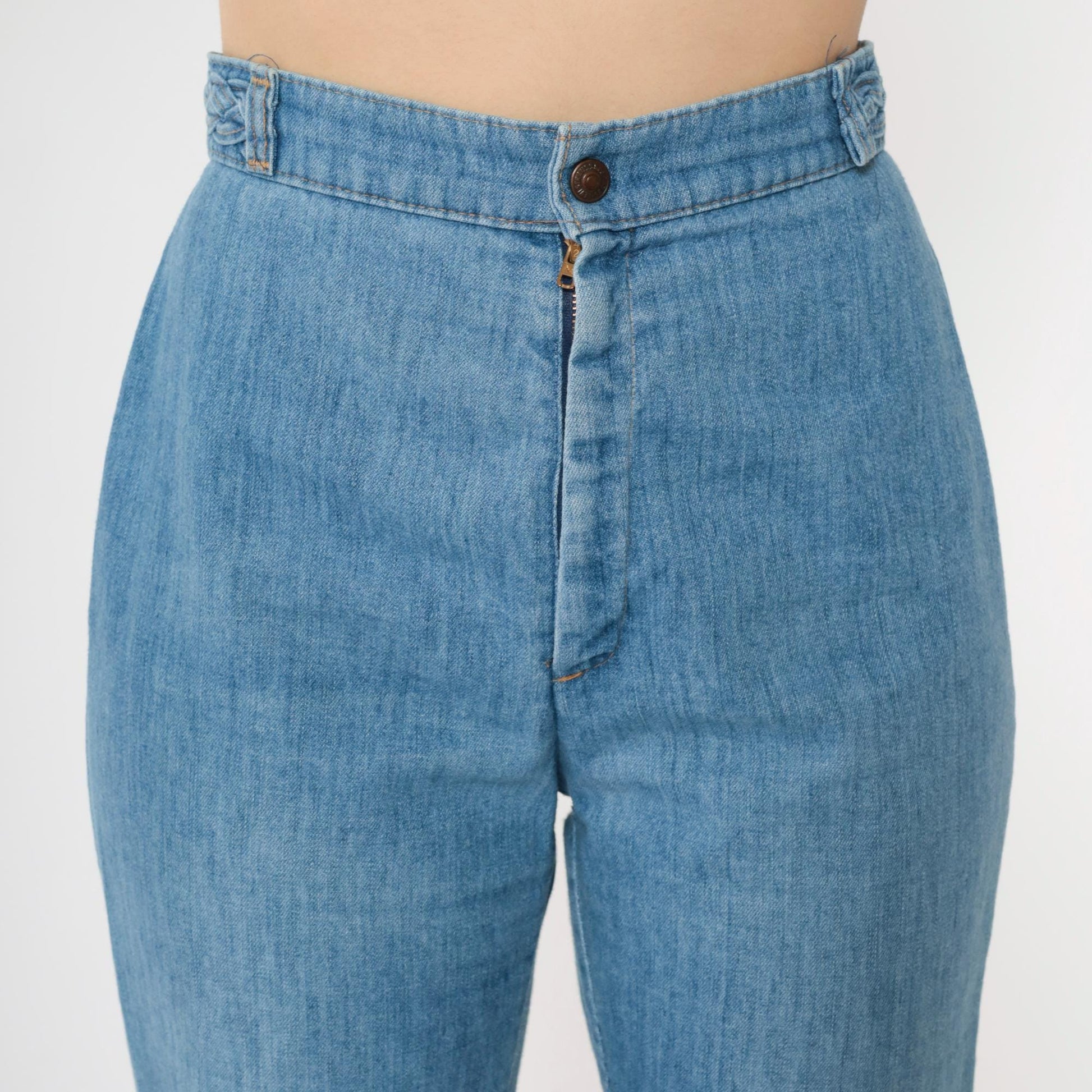 70s Levi's High Waist Straight Leg Jeans Blue Denim Braided Back XS