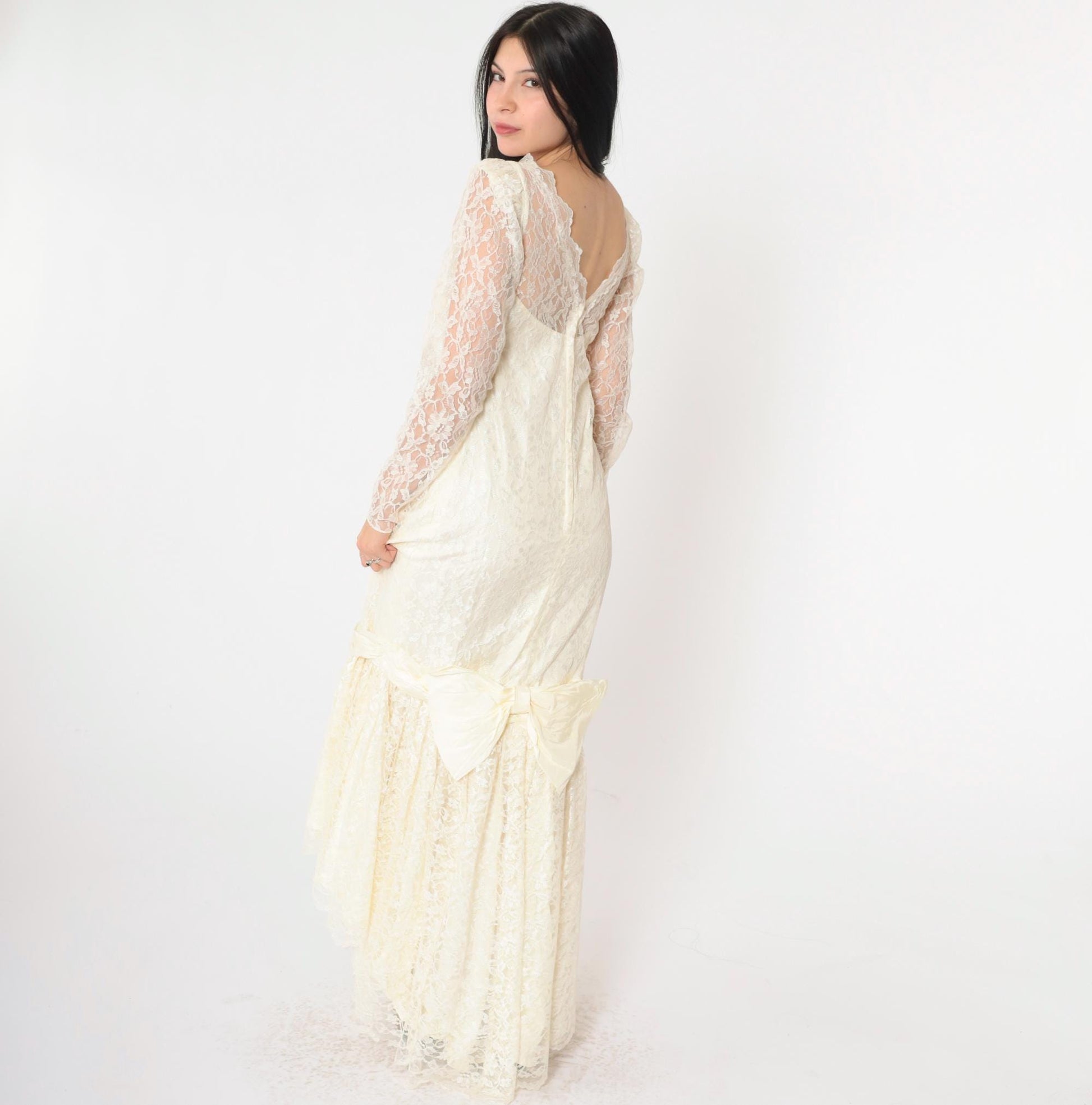 80s Off-White Lace Wedding Dress Maxi Gown Puff Sleeve Sweetheart Neckline Small S