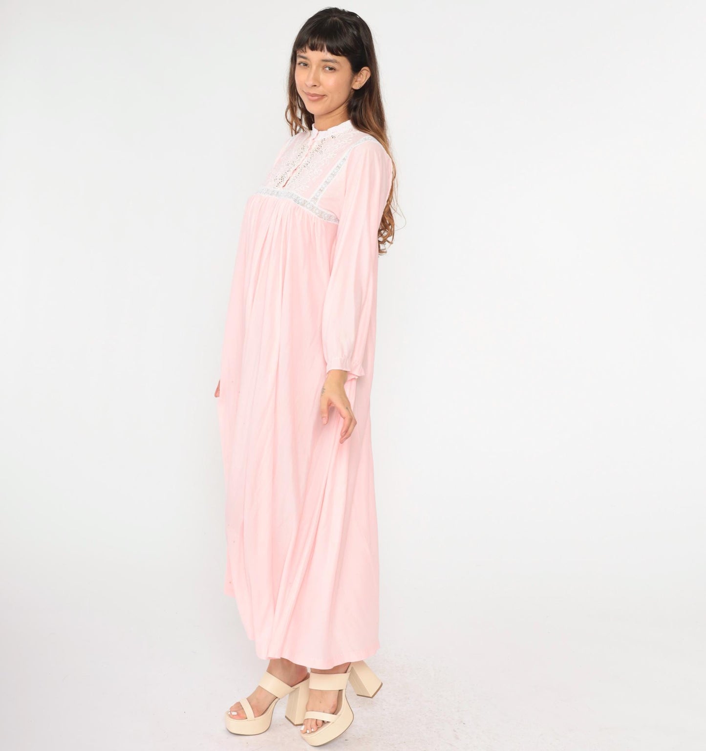80s Baby Pink Floral Embroidered Lace Cutwork Maxi Nightgown Long Sleeve Large L