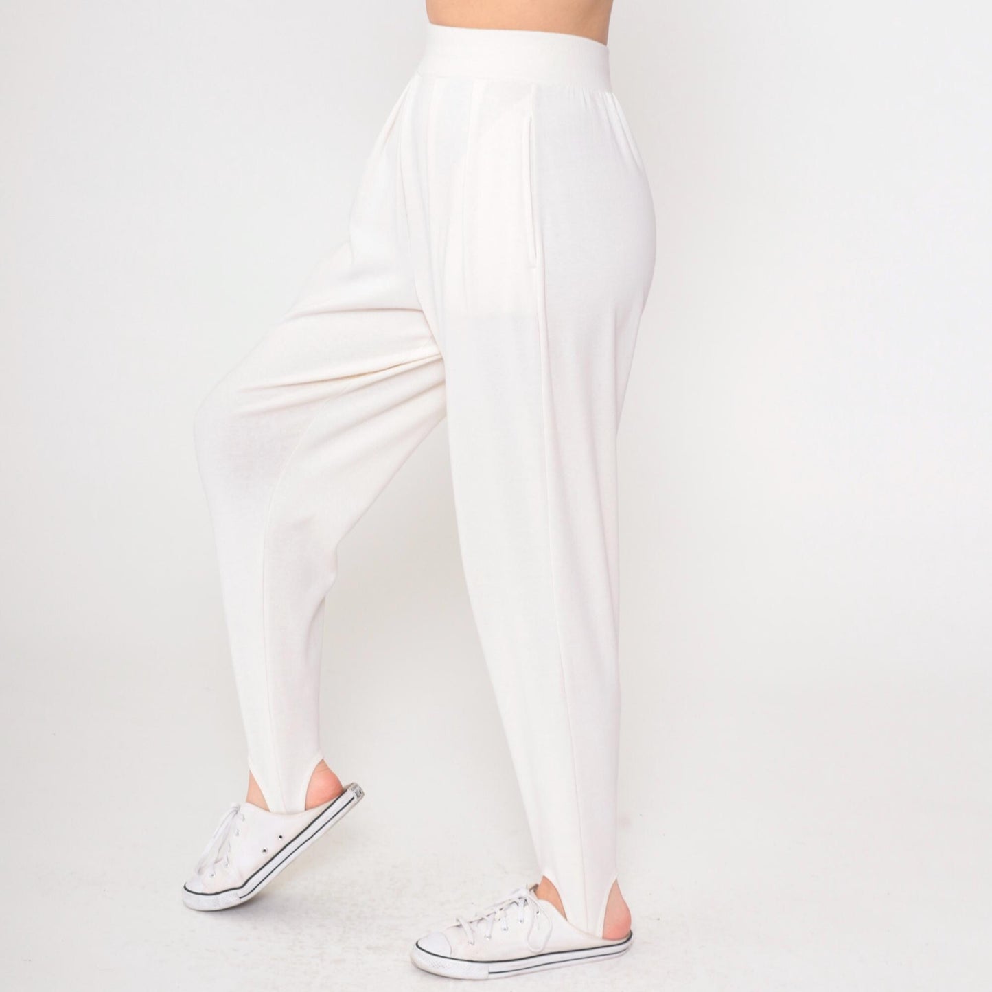 90s White Stirrup Pants High Waisted Pleated Tapered Leg Small
