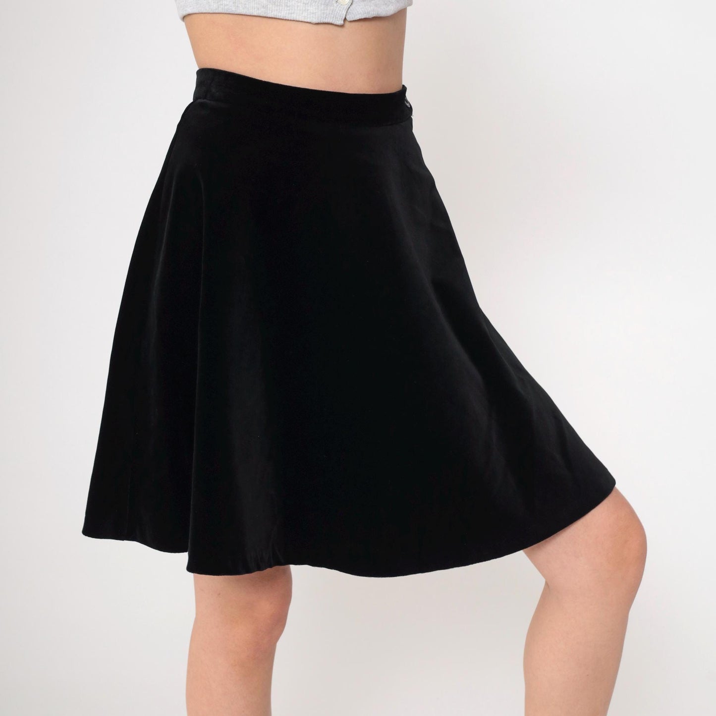 90s Laura Ashley Black Velvet A-Line Mini Skirt High Waisted Extra Small
