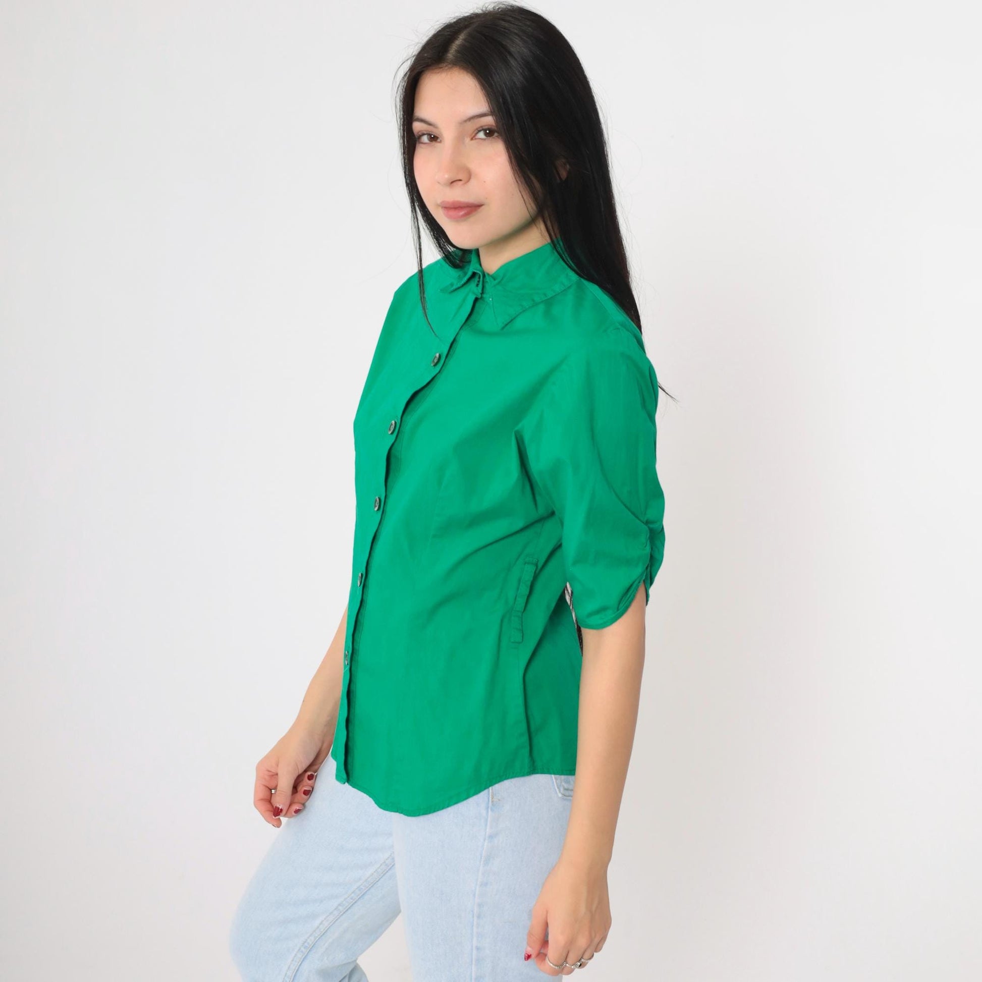 90s Kelly Green Button-Up Blouse Princess Seam Fitted Collared Top Medium