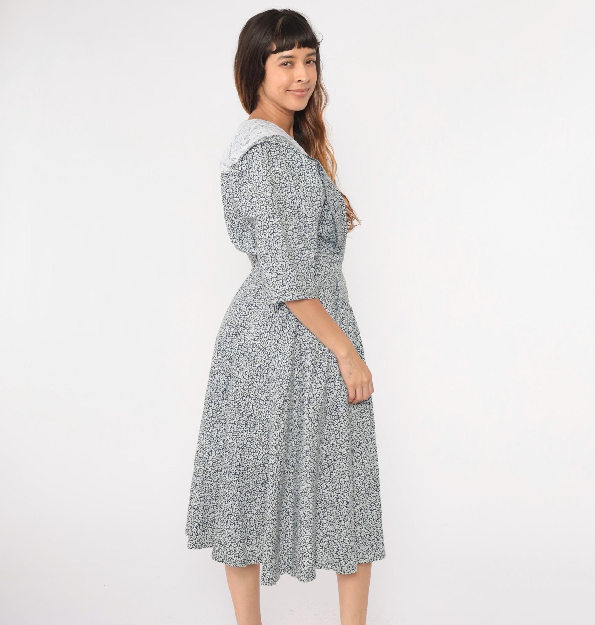 80s Blue Floral Midi Dress White Lace Collar Faux Wrap 3/4 Sleeve Medium