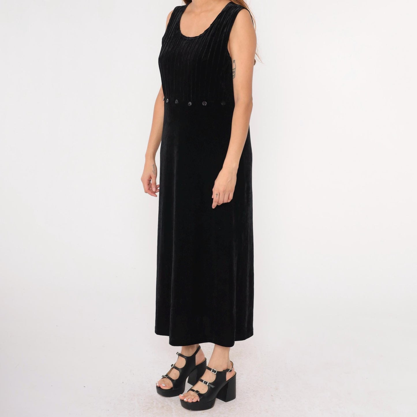90s Black Velvet Maxi Dress High Waist Scoop Neck Sleeveless Medium