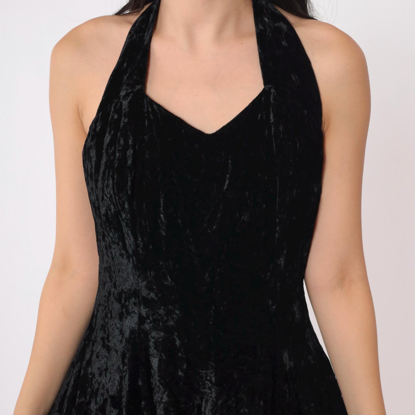 80s Positively Ellyn Black Velvet Halter Mini Dress Sweetheart Neckline Medium