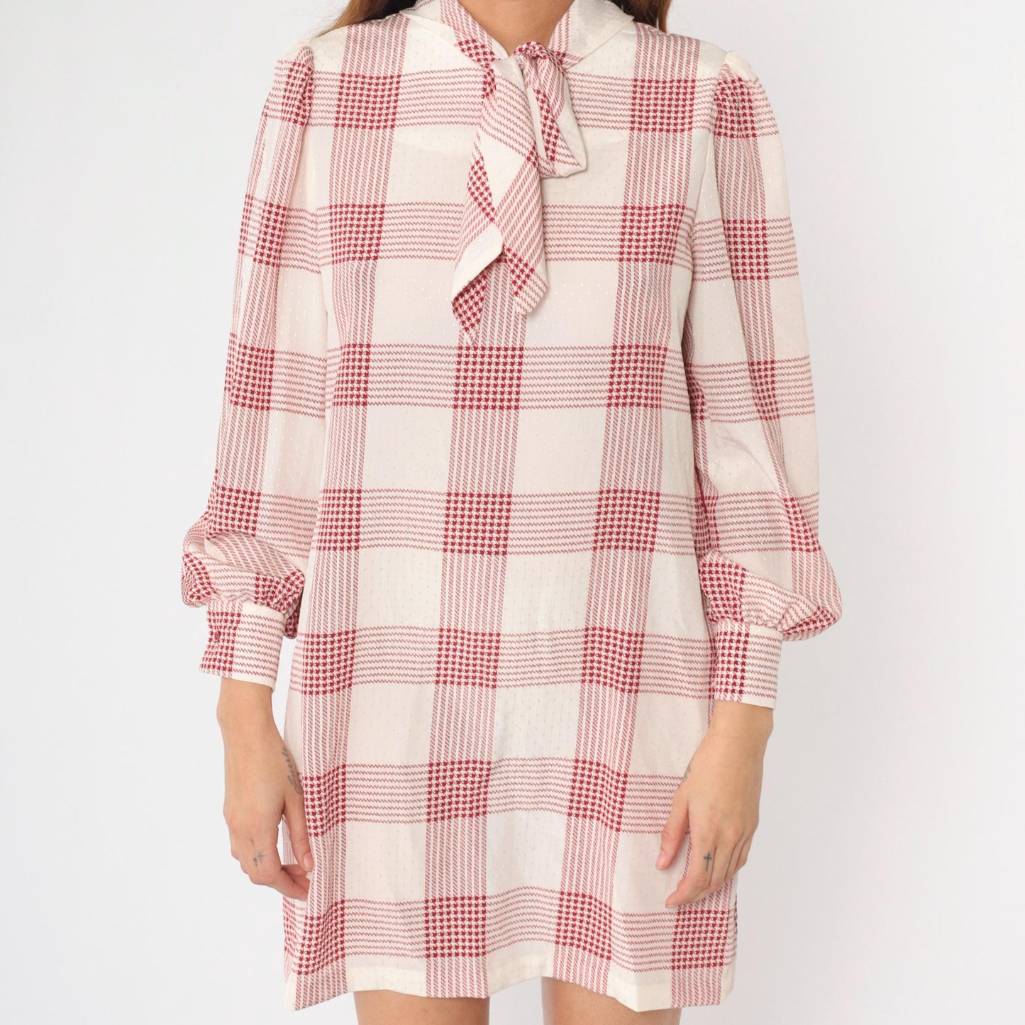 80s Red Houndstooth Mini Dress Tie-Neck Puff Sleeve Shift White Medium M