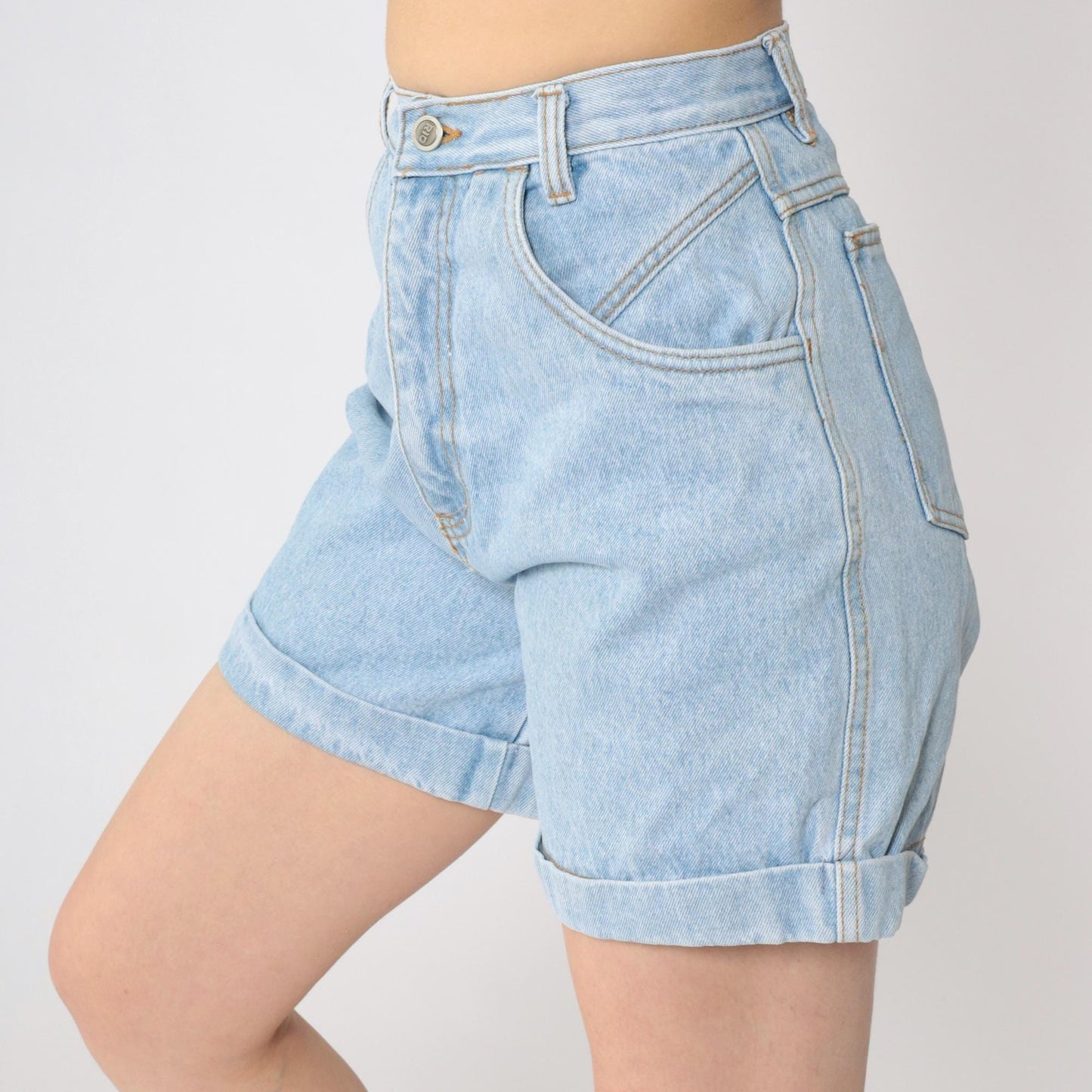 90s Rio Light Wash Cuffed High-Waisted Denim Shorts Extra Small XS