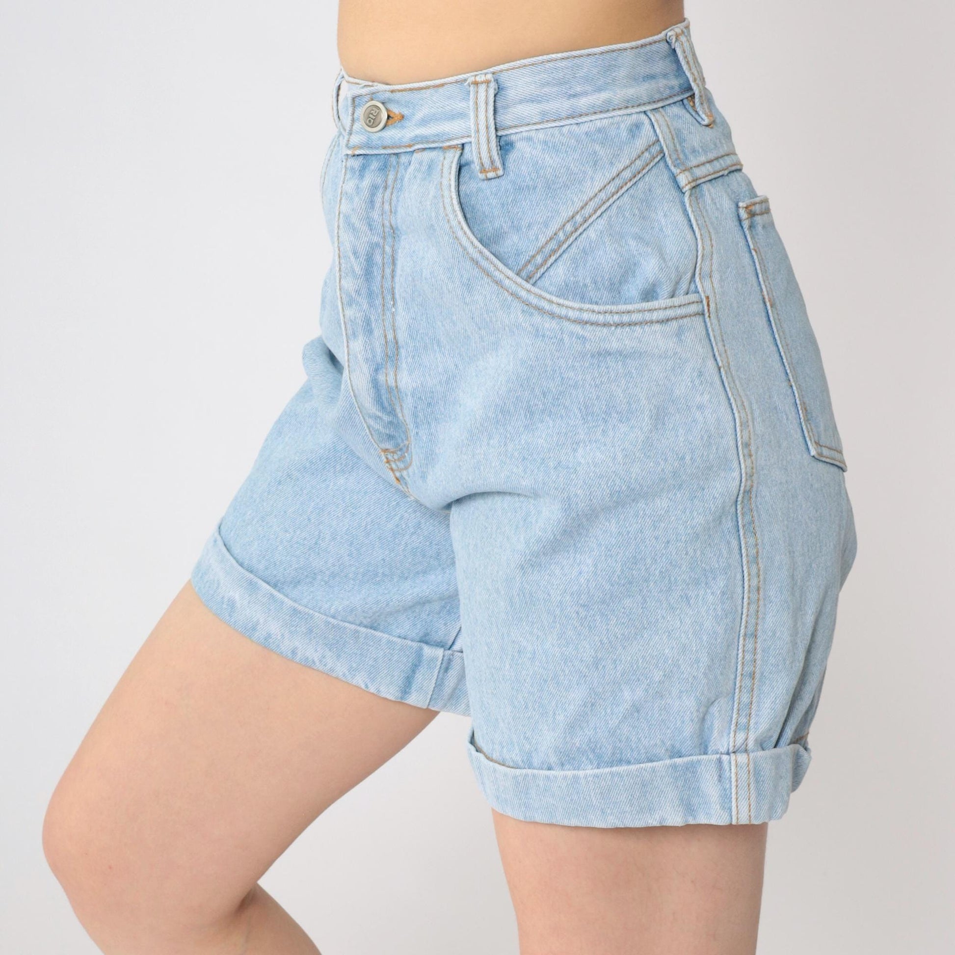 90s Rio Light Wash Cuffed High-Waisted Denim Shorts Extra Small XS