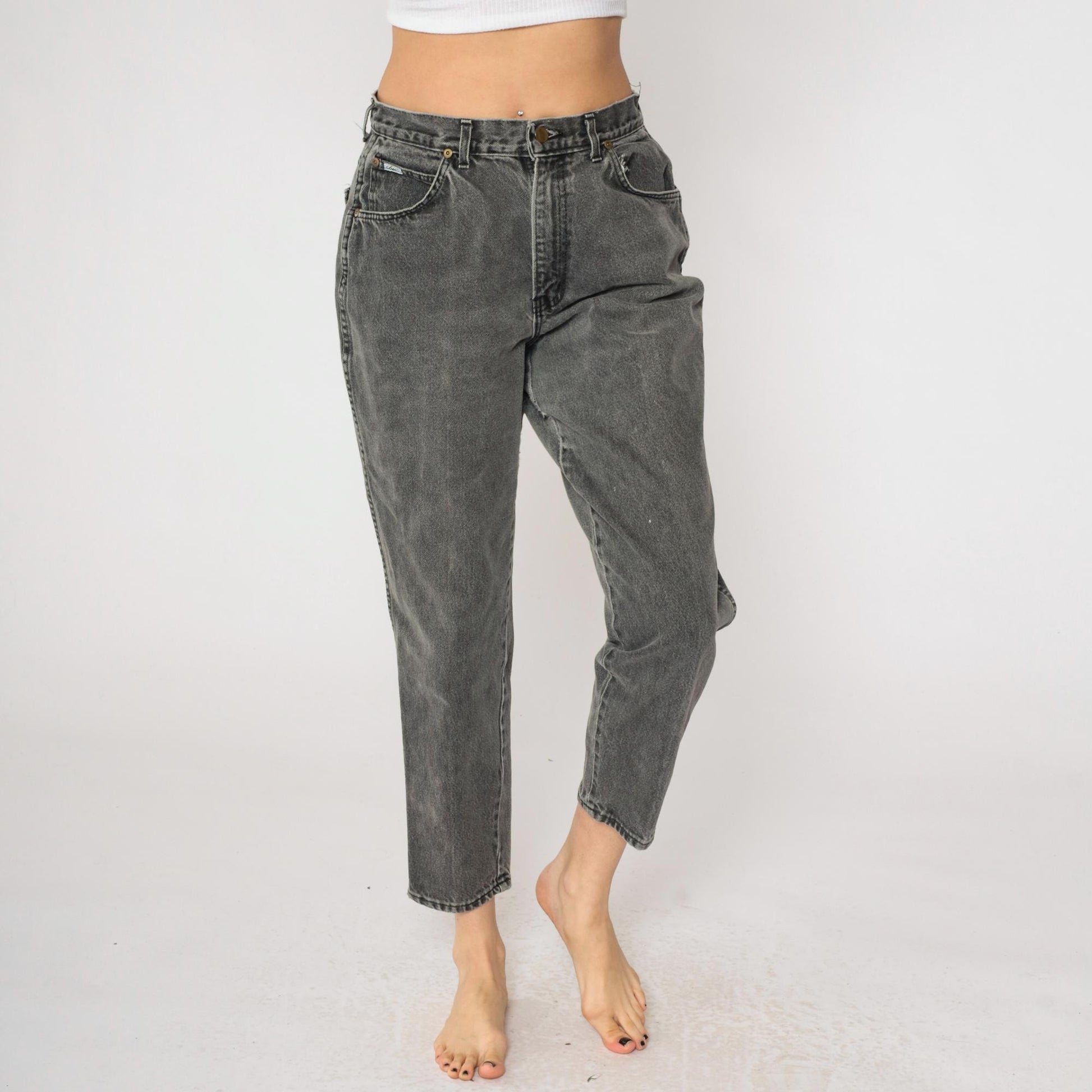 90s Chic Faded Black High-Waisted Tapered Jeans Medium