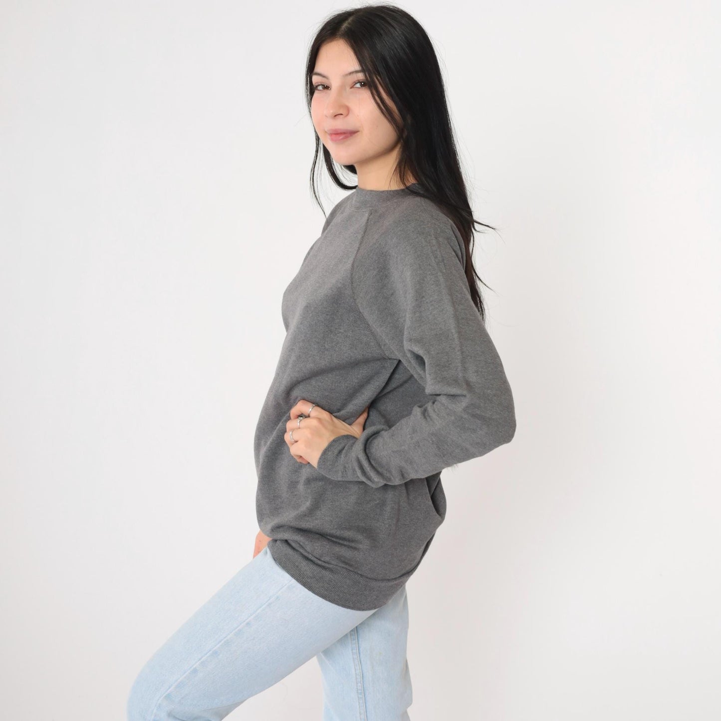 90s Jerzees Crewneck Sweatshirt Heather Grey Raglan Medium
