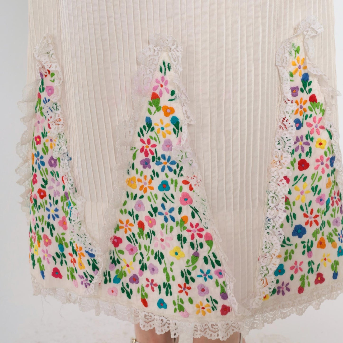 1970s Mexican Floral Embroidered Midi Dress Rainbow Lace Trim Shift Medium M
