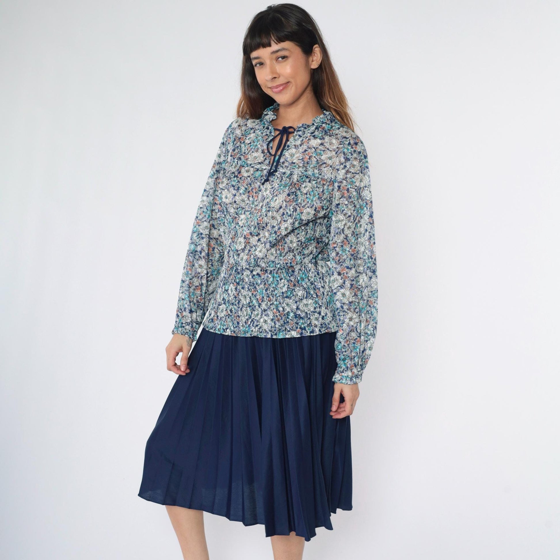 70s Blue Floral Lace Midi Dress Long Sleeve Ruffle Collar Smocked Waist Medium Large
