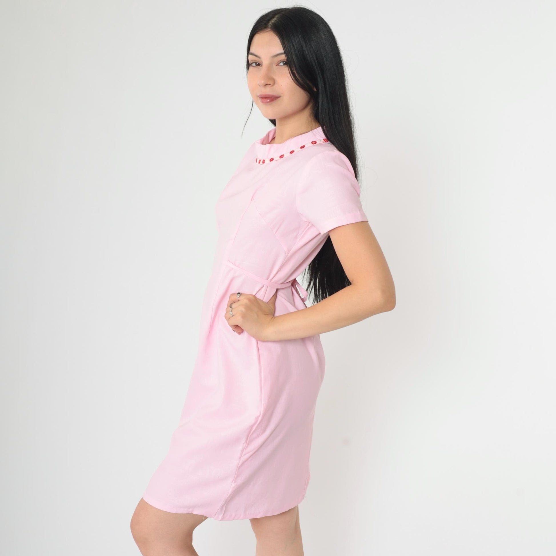 1960s Pink Mod Shift Dress Embroidered Collar Textured Print Tie Waist Small