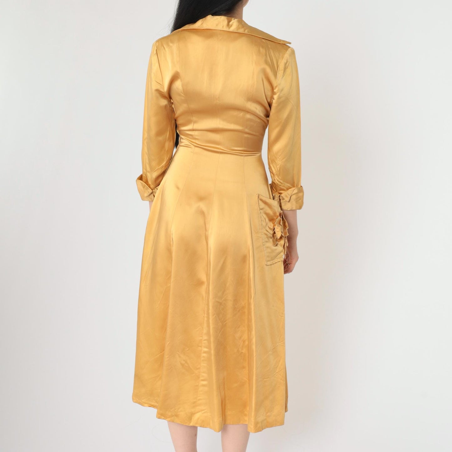 1940s Gold Satin Dress Floral Appliqué Pointed Collar Midi Extra Small