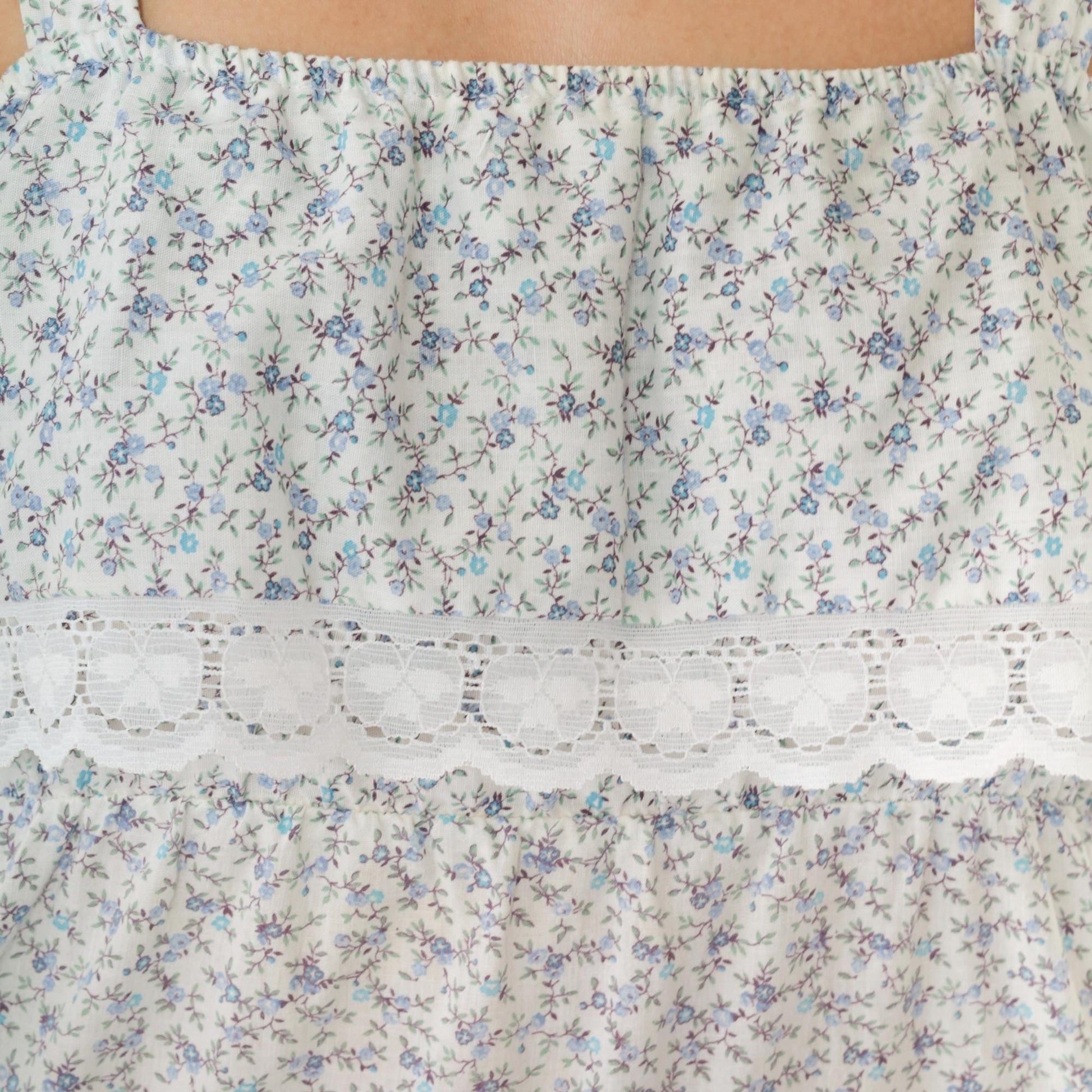 70s Floral Midi Dress Empire Waist Ruffle Lace Trim Blue White Small