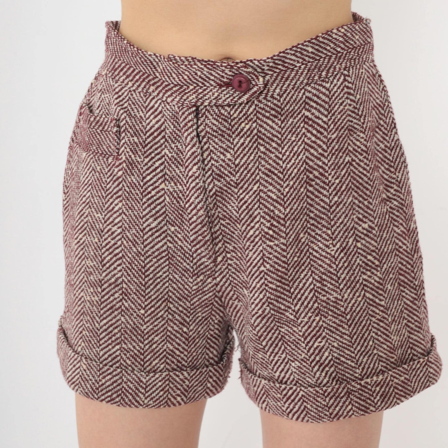 70s 80s Wool Blend Herringbone Shorts Burgundy White High Waist Cuffed Small