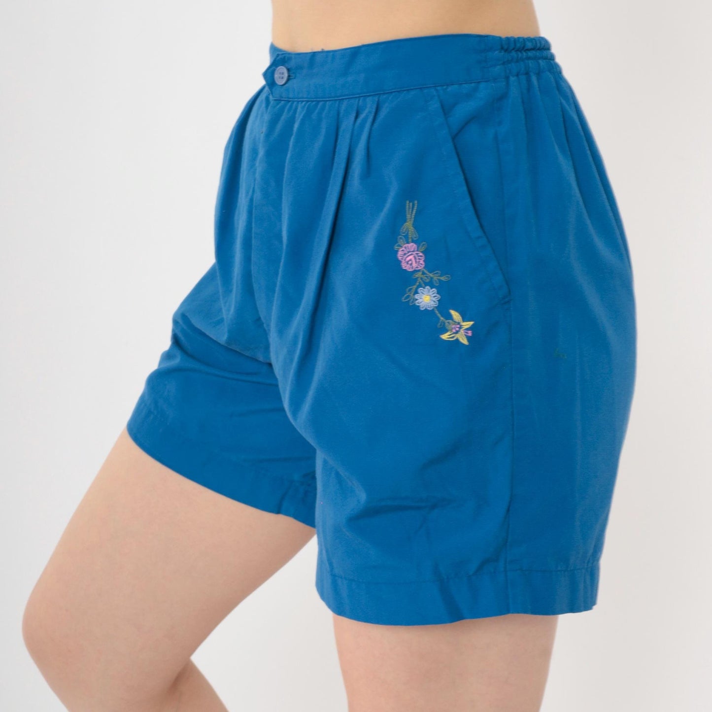 80s Blue Floral Embroidered High-Waist Shorts Pleated Elastic Waist Small