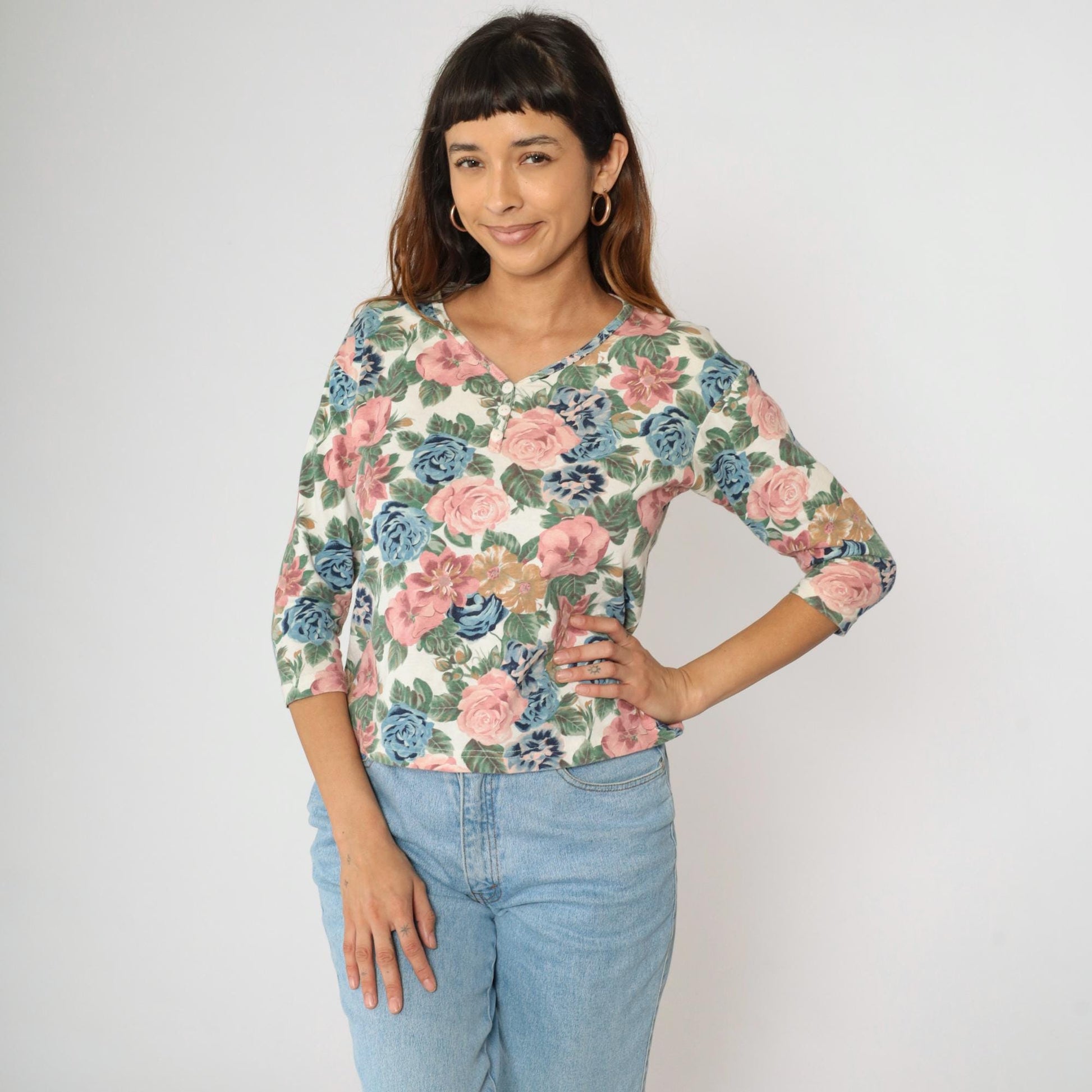 90s Floral Henley Shirt Pastel Print 3/4 Sleeve Button Up Cotton Medium M