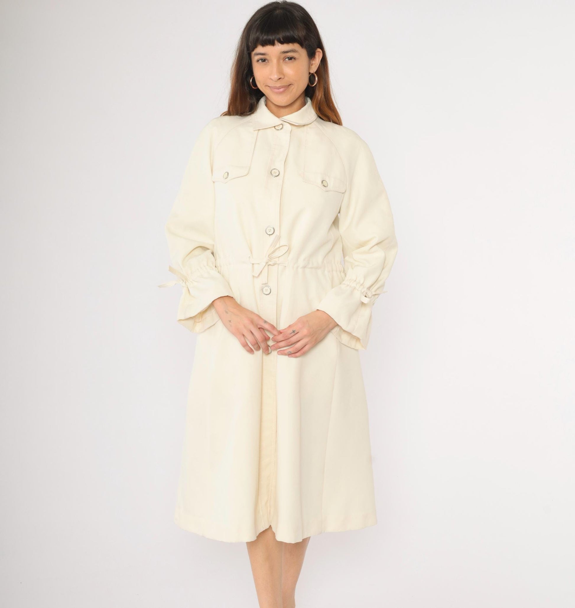 70s Cream Trench Coat Drawstring Waist Pointed Collar Button Front Medium