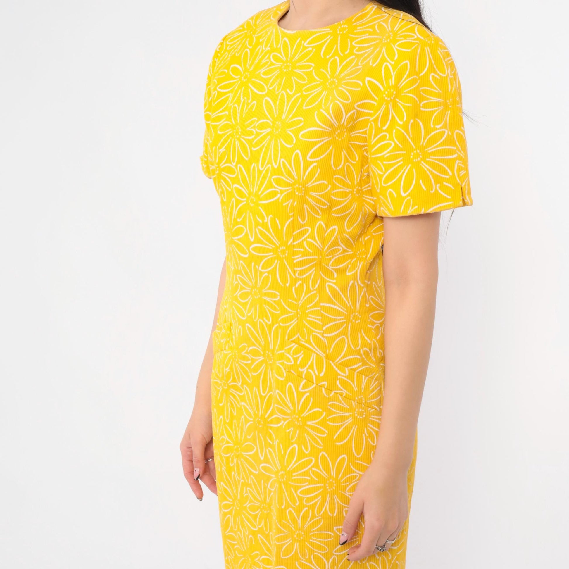 90s Yellow Floral Cotton Sheath Dress Short Sleeve Mini Small 6