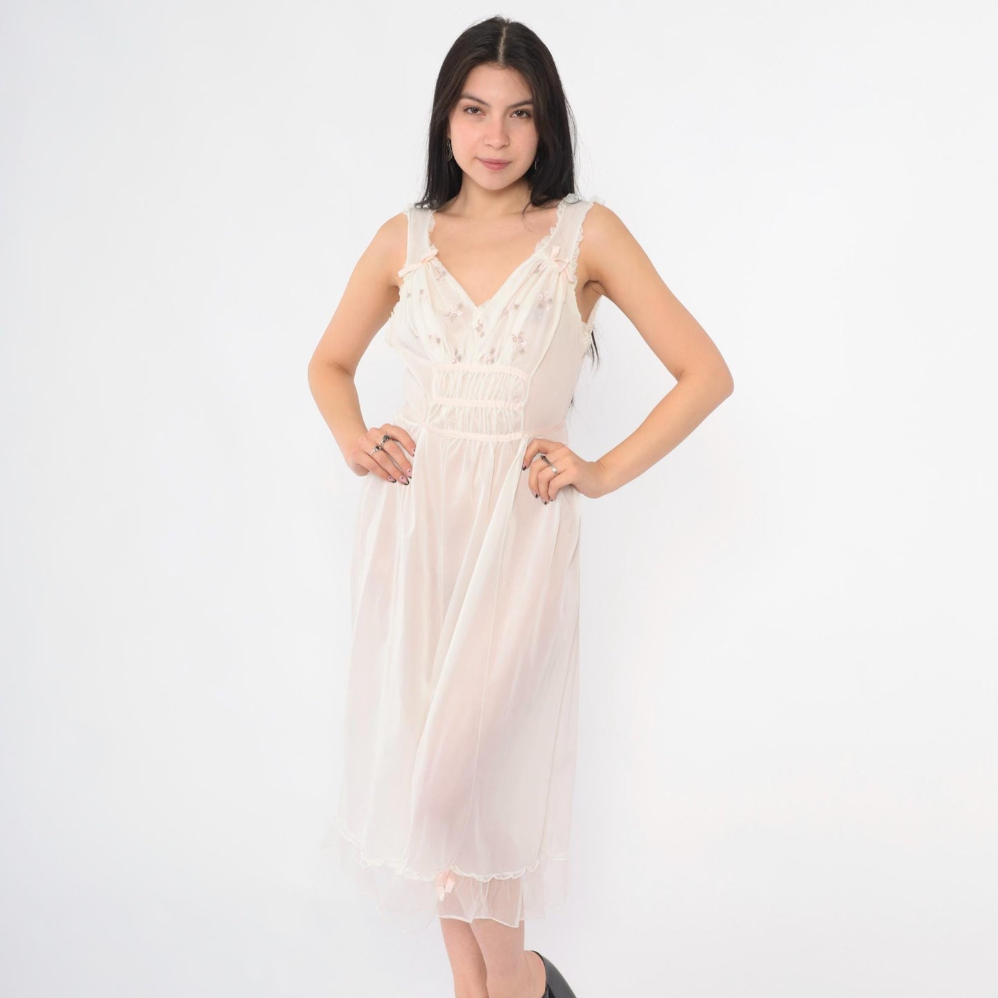 70s Blue Swan White Nylon Nightgown Pink Floral Embroidered Midi Small