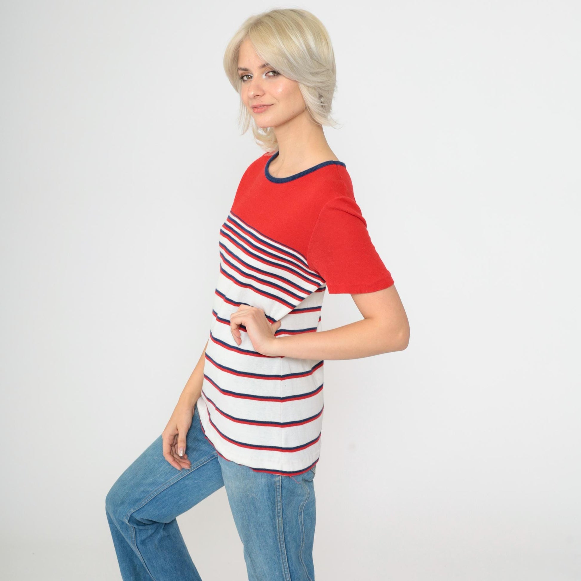 80s Aileen Striped Knit Top Red White Navy Ringer Neck Short Sleeve Medium M