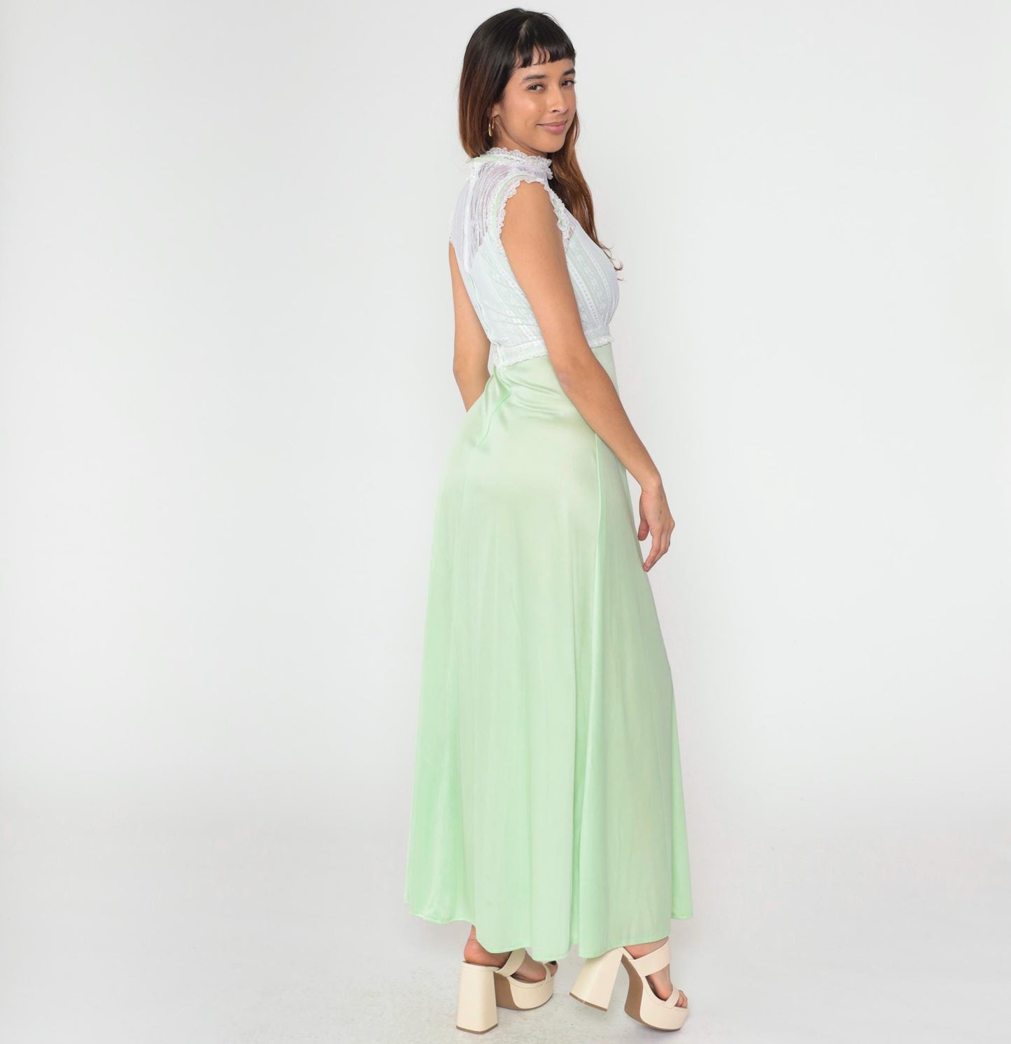 70s Pastel Green Maxi Gown White Lace High Neck Cap Sleeve Extra Small