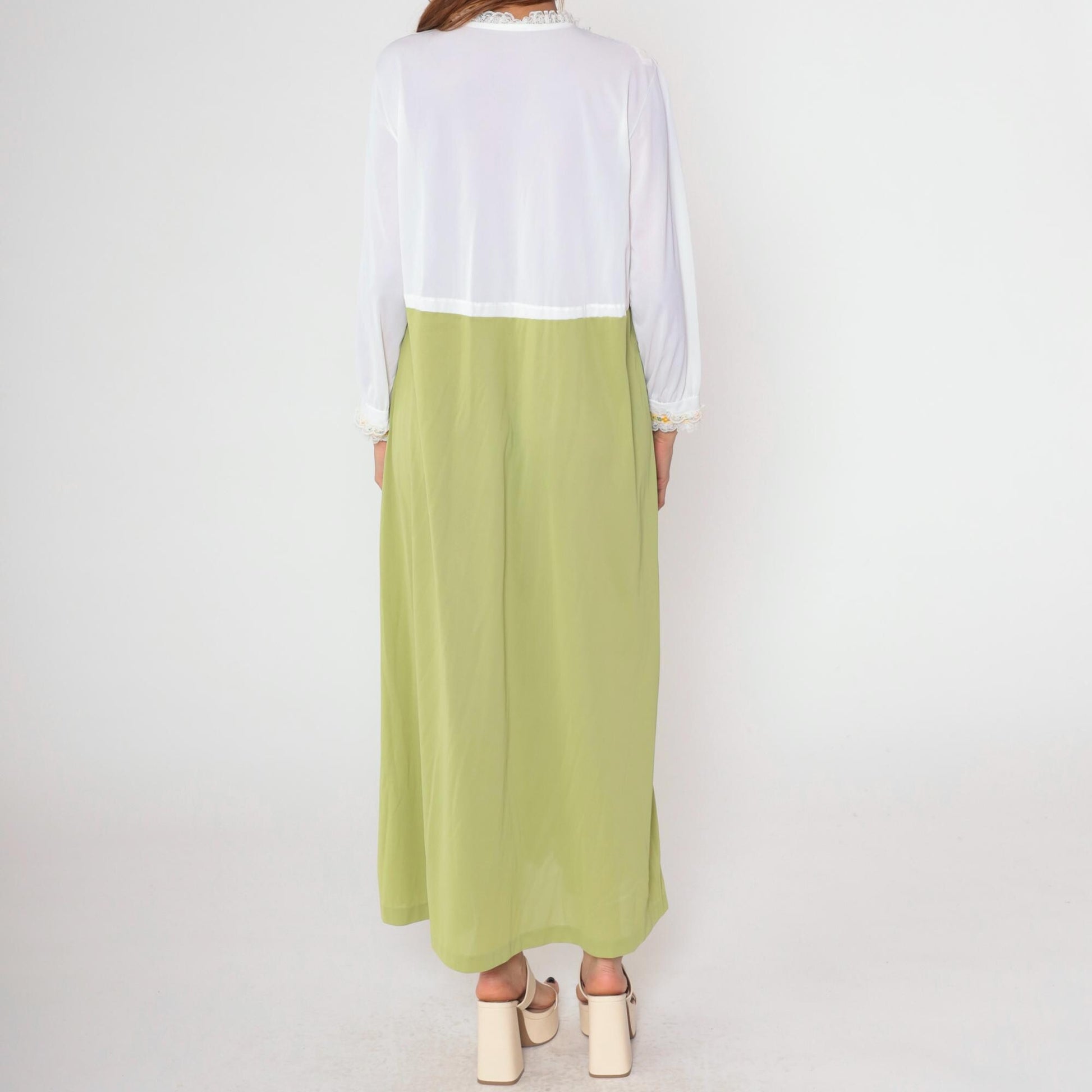 70s Gilead Two-Piece Maxi Nightgown Robe Set White Green Nylon Medium