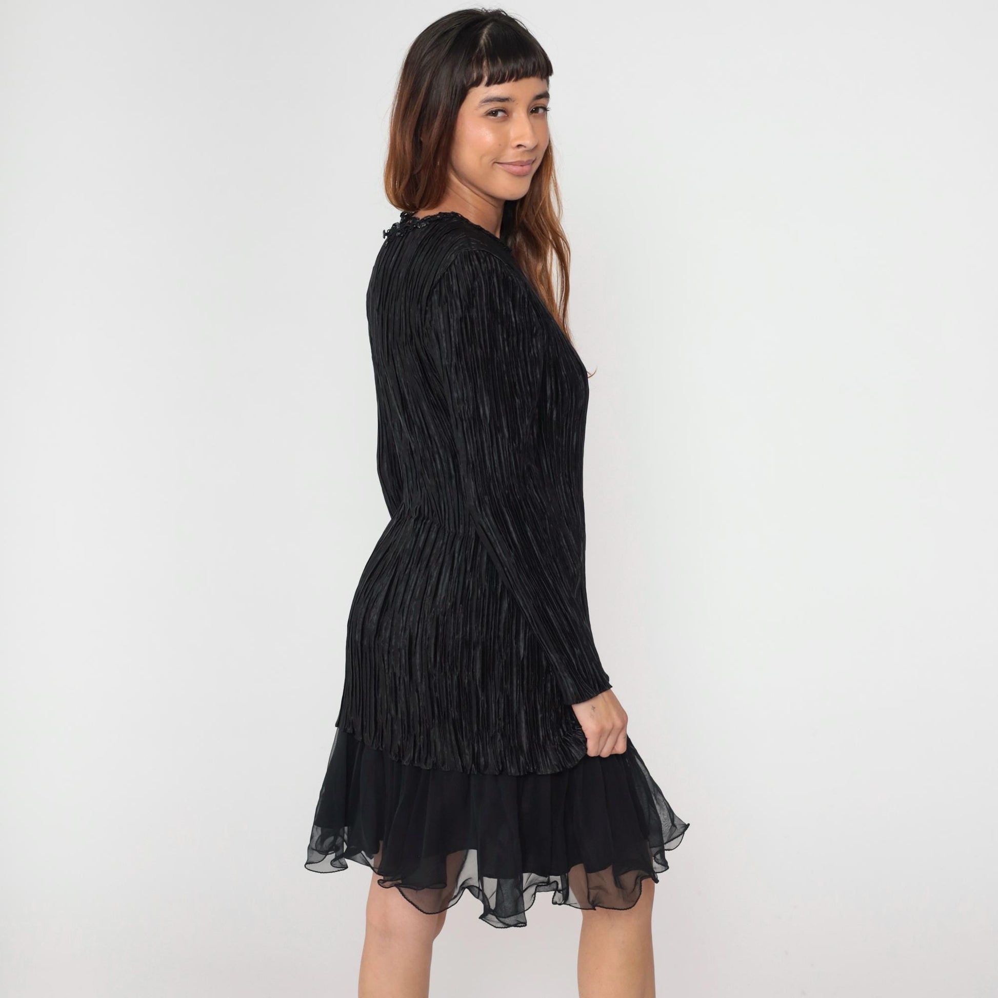 80s Black Crinkle Pleat Dress Sequin Trim Long Sleeve Chiffon Ruffle Cocktail Medium